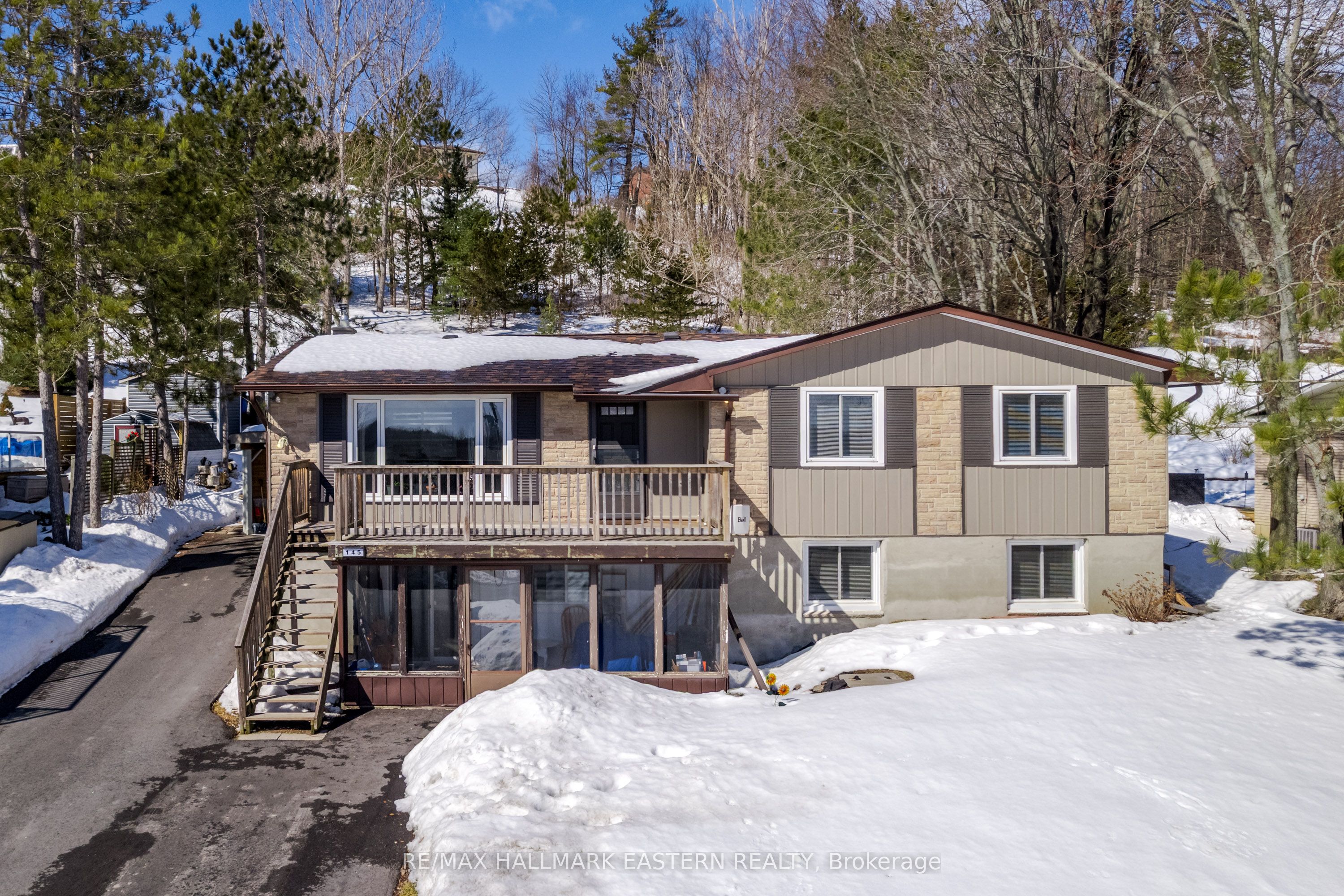 145 Park Lane Property Photo