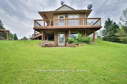 587191 10 Side Road Property Photo 36
