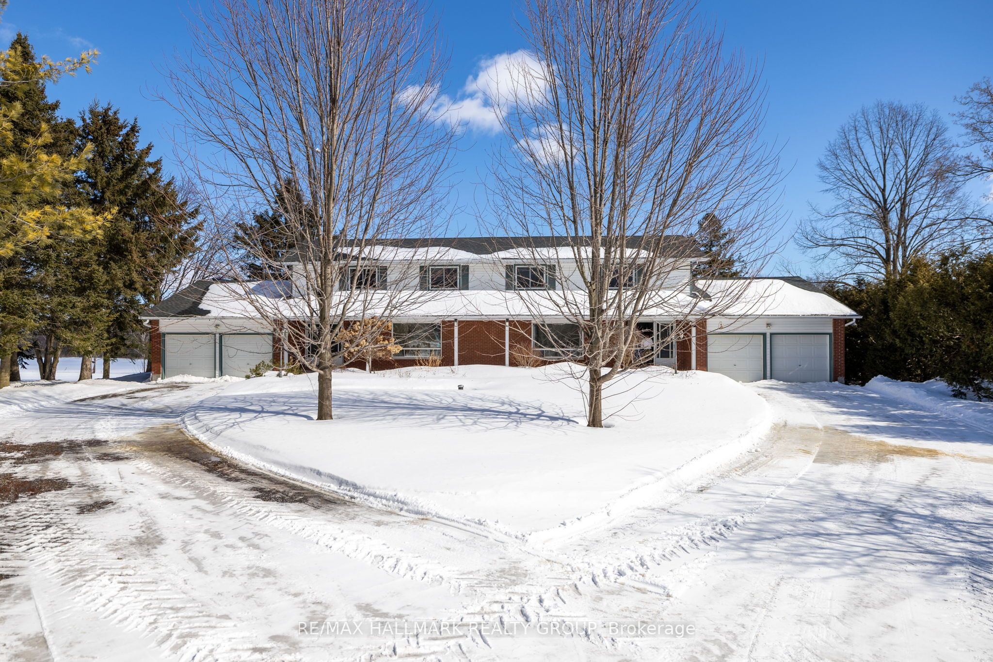 331 Eadie Road Property Photo