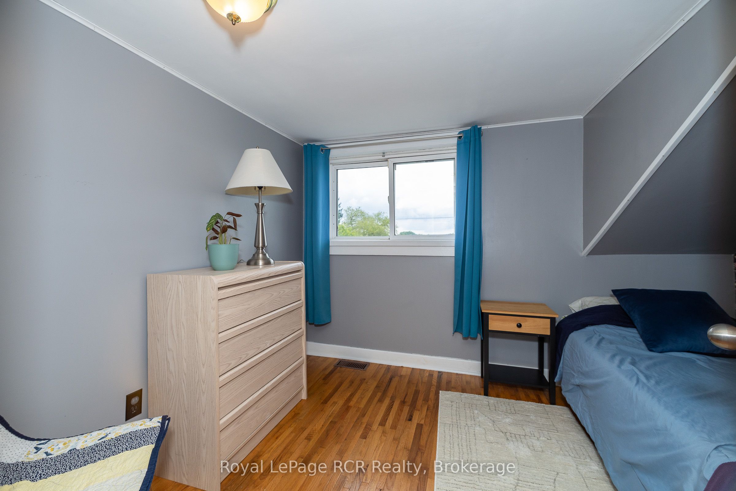 156389 7th Line Property Photo 24