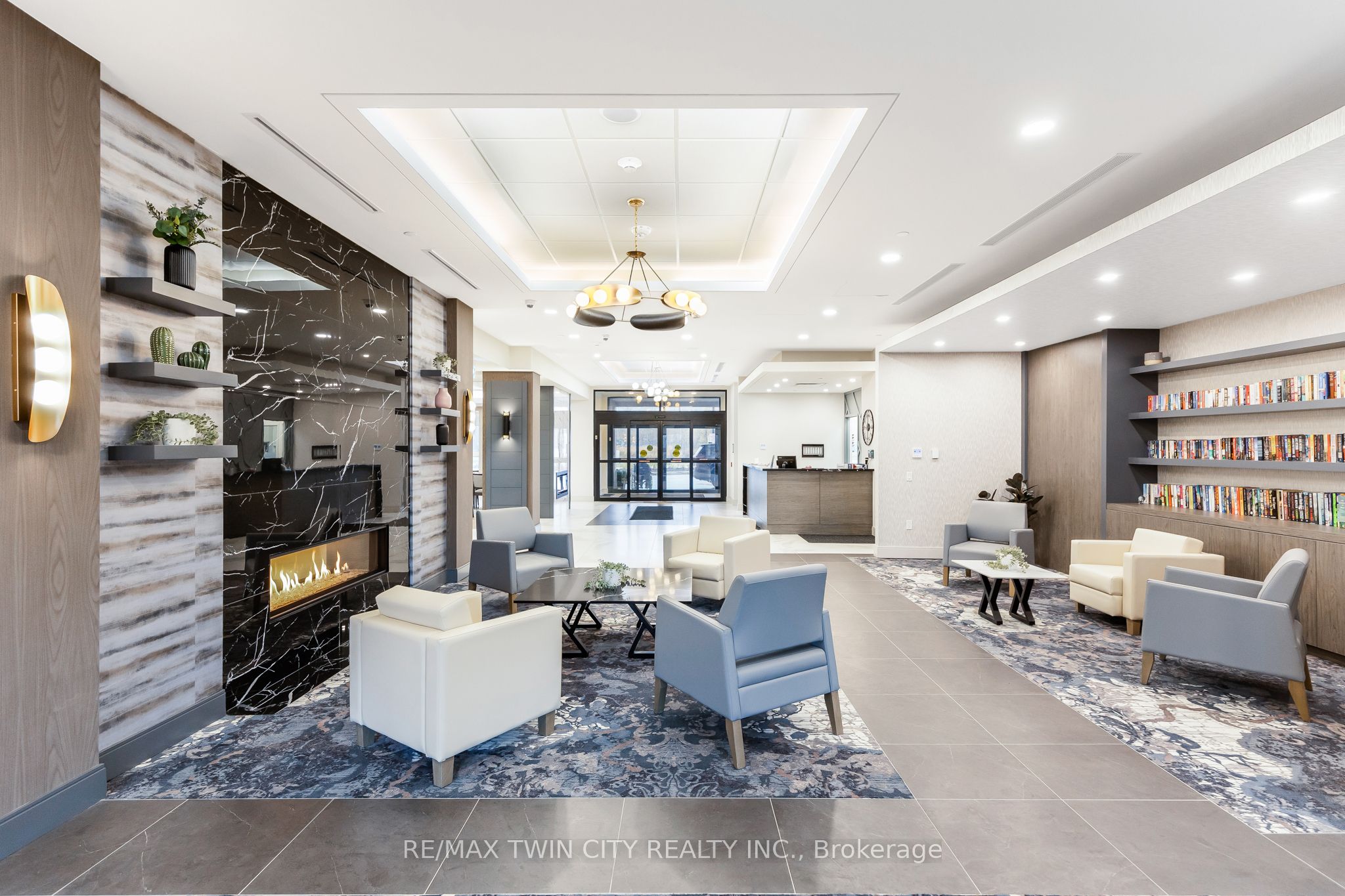 152 North Park Street 304 Property Photo 9