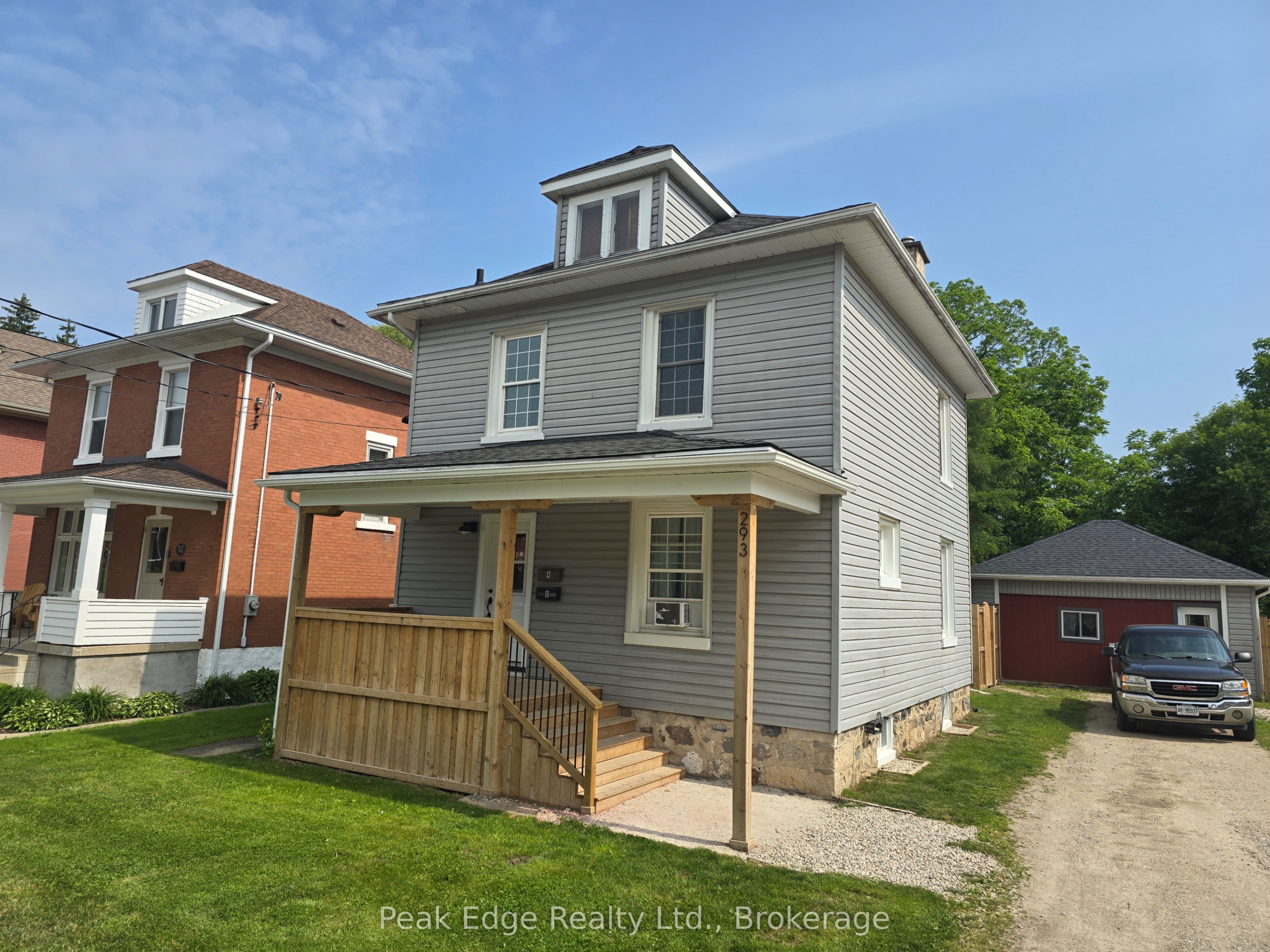 293 9th Street Property Photo