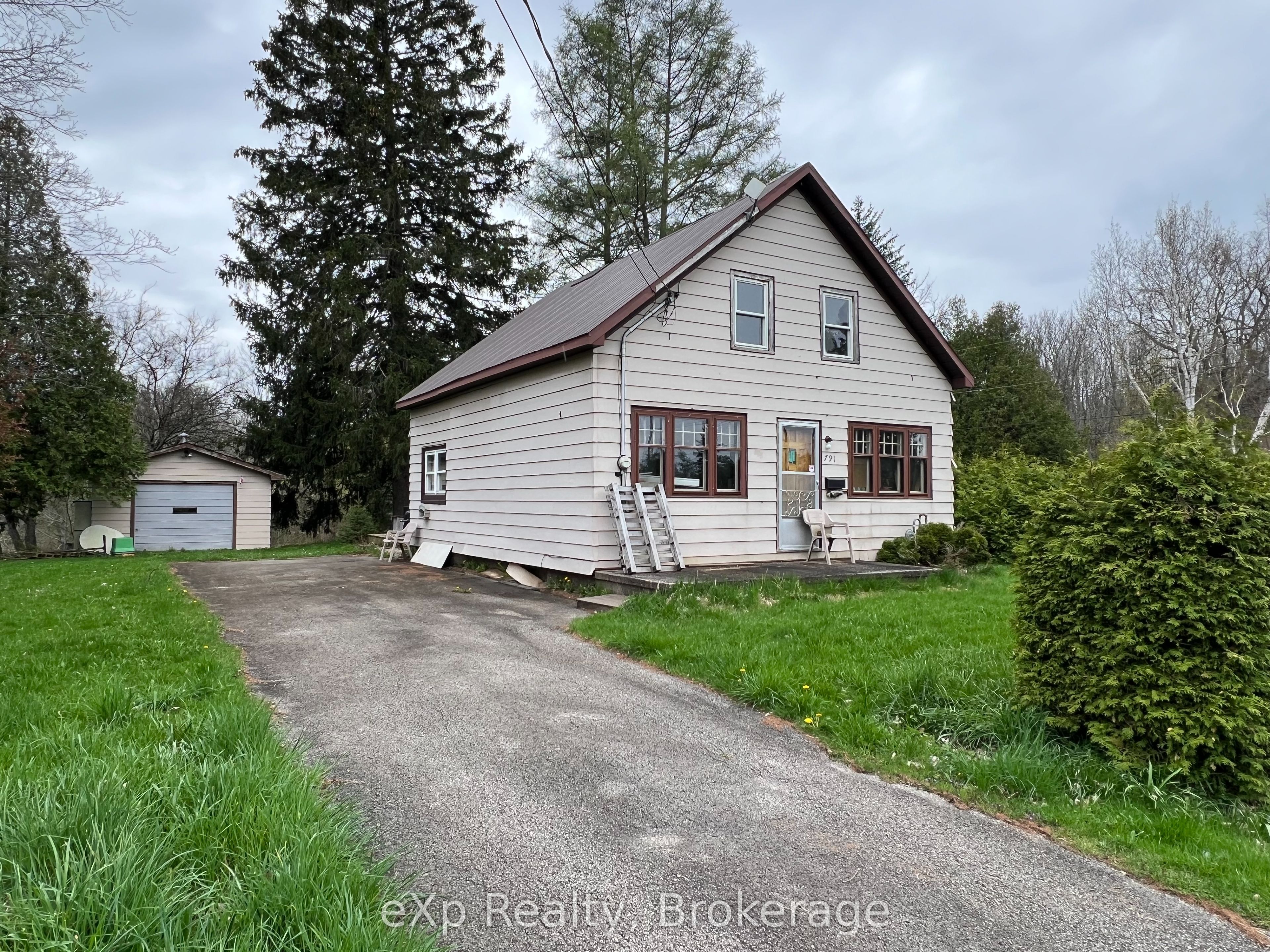 791 23rd Street Property Photo