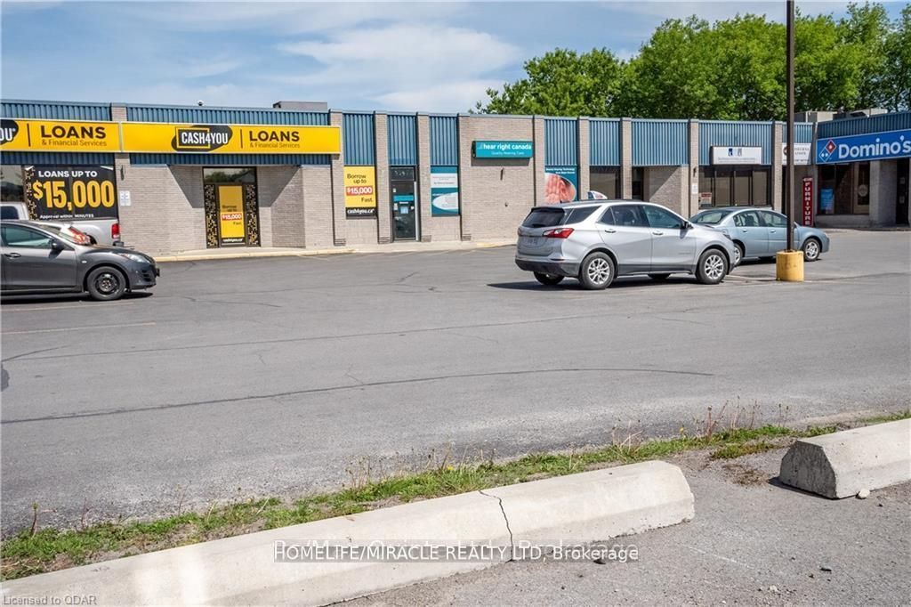 #5 - 257 Dundas Street Property Photo 9