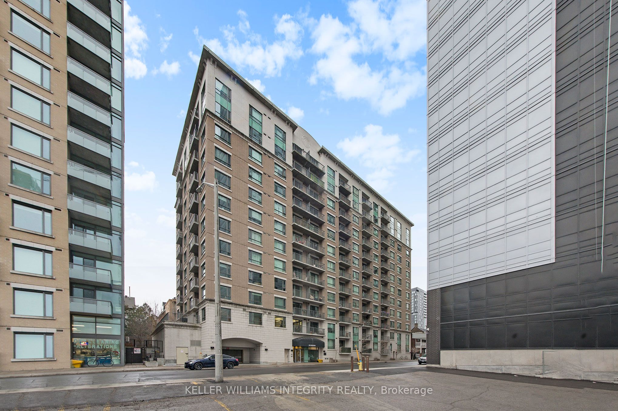 K1n 0a7 Real Estate Listings Main Image