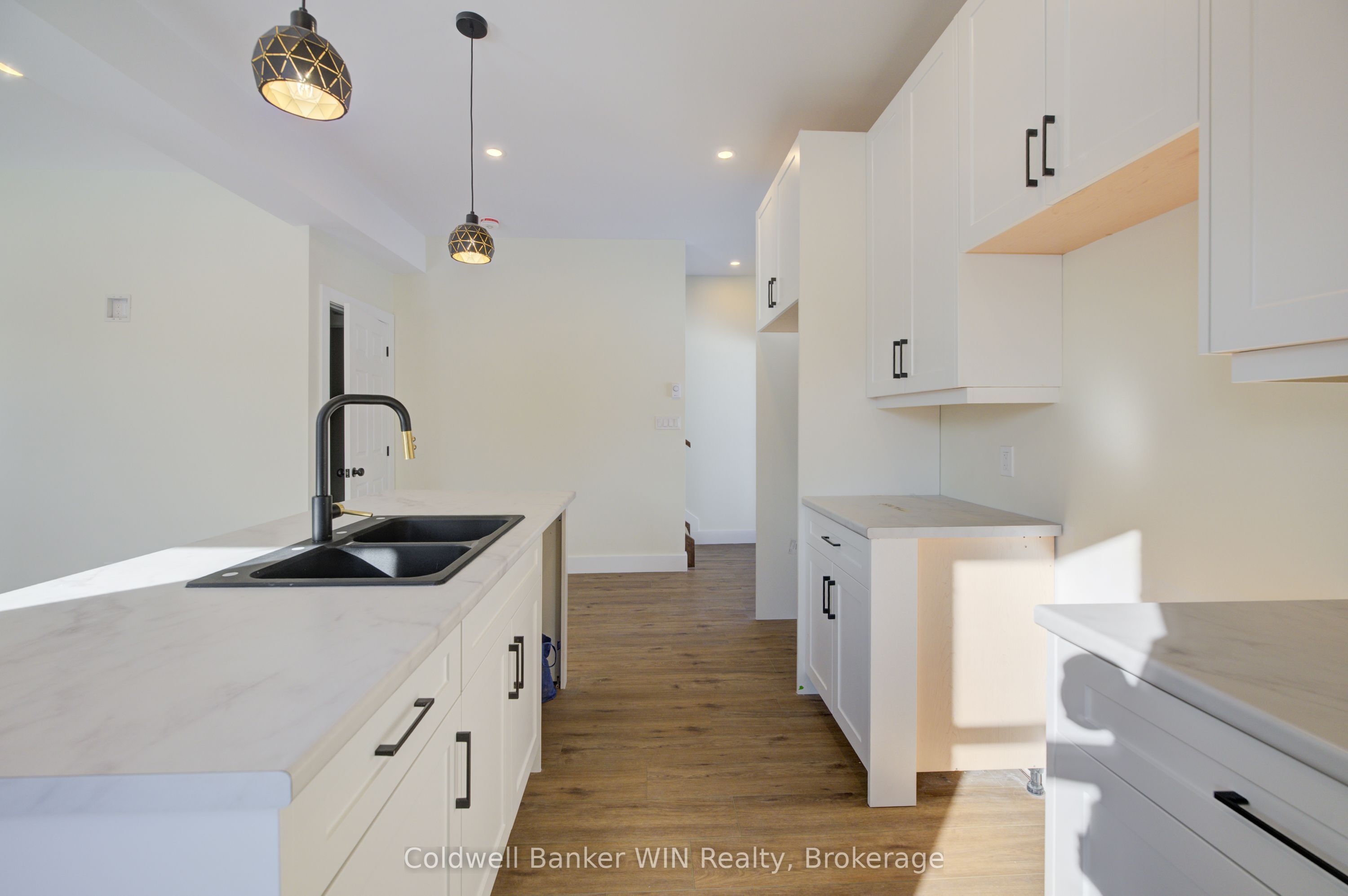 24 Crawford Street Property Photo 6
