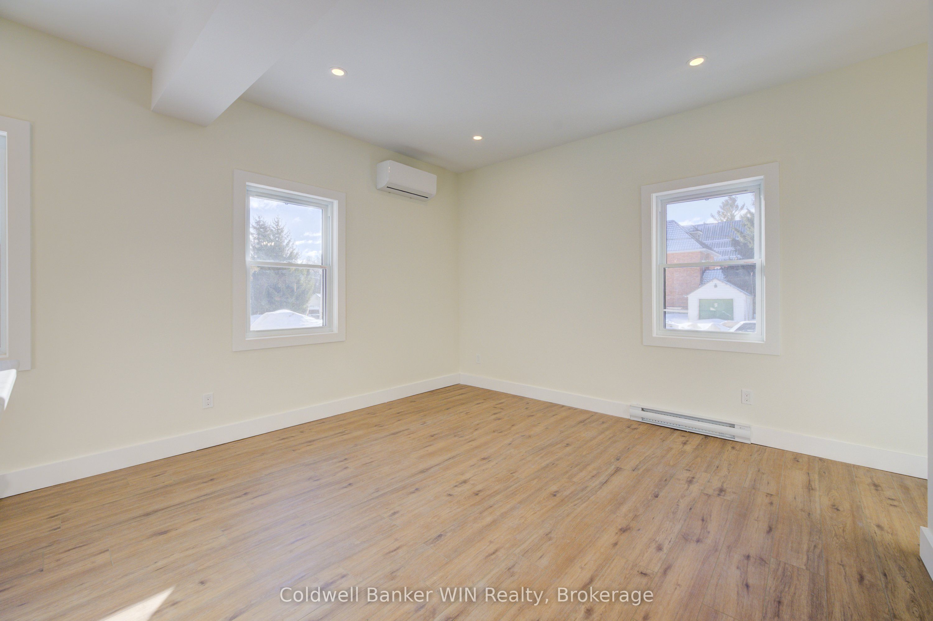 24 Crawford Street Property Photo 9