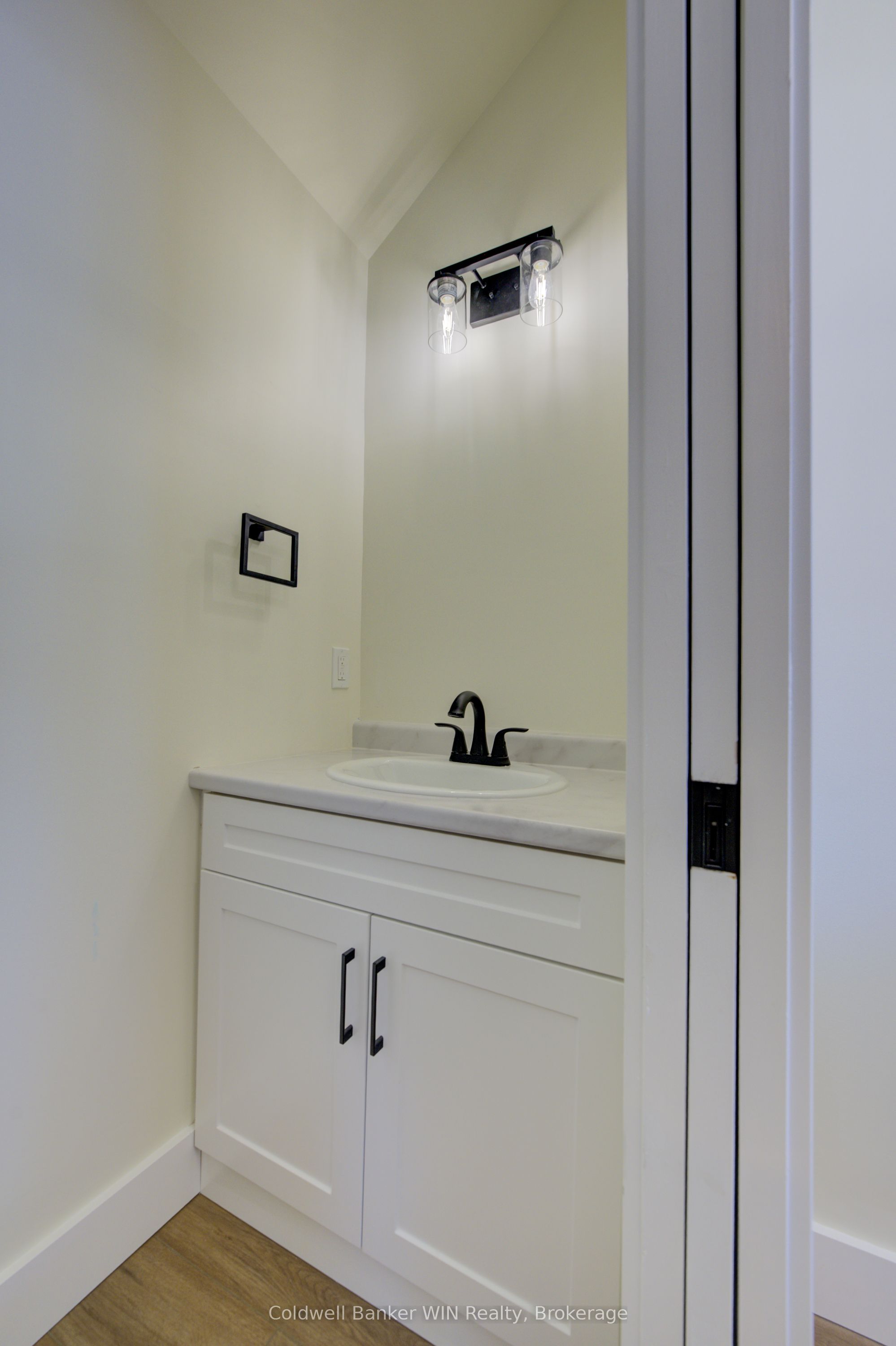 24 Crawford Street Property Photo 19