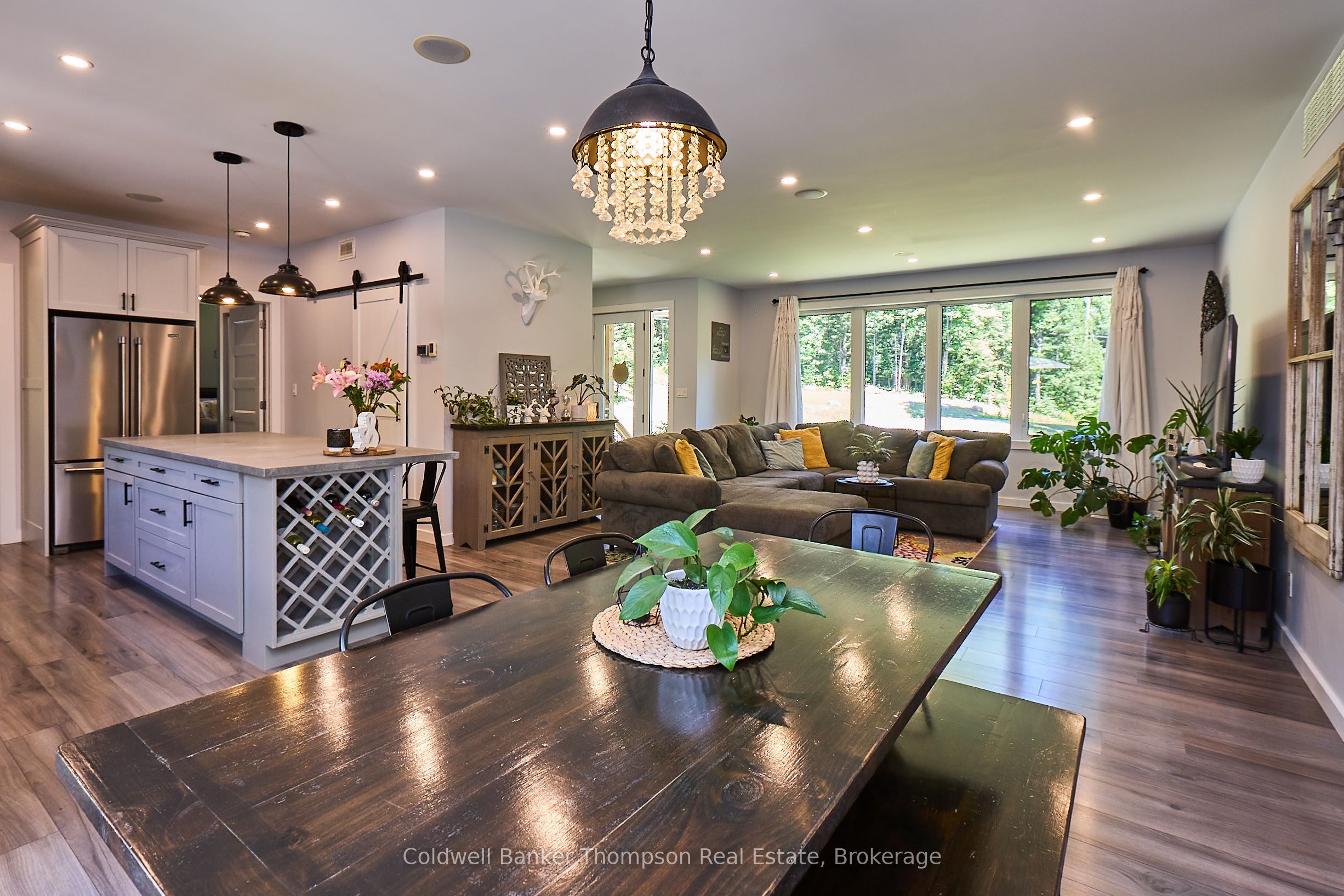 575 Britannia Road Property Photo 10