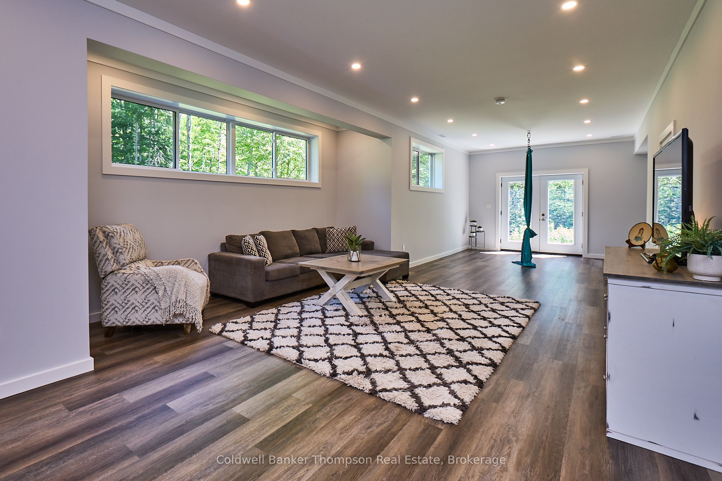 575 Britannia Road Property Photo 22