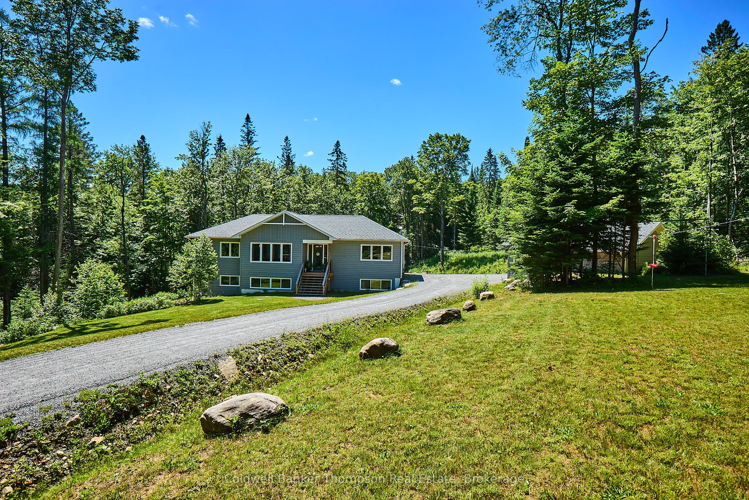 575 Britannia Road Property Photo 37