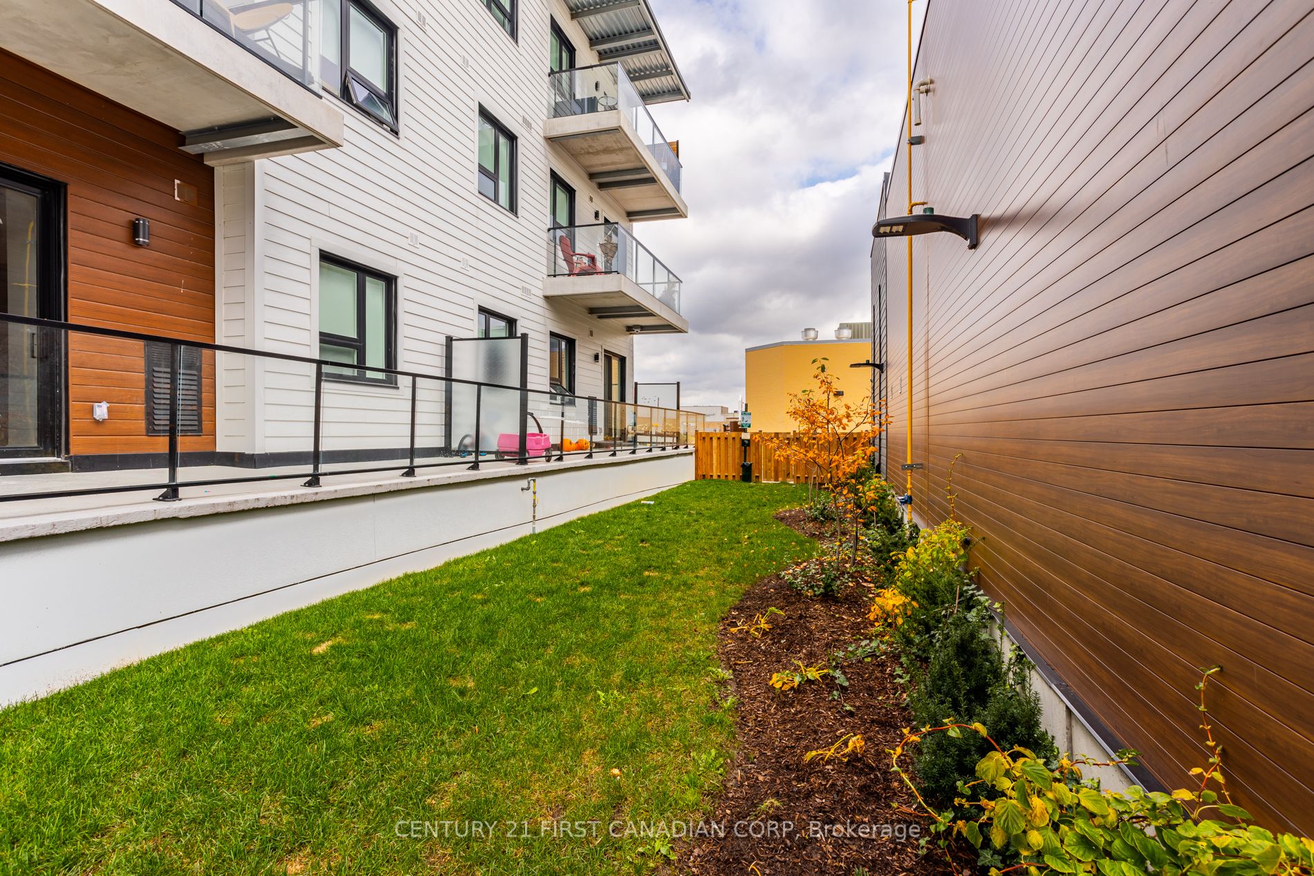 #307 - 228 Mcconnell Street Property Photo