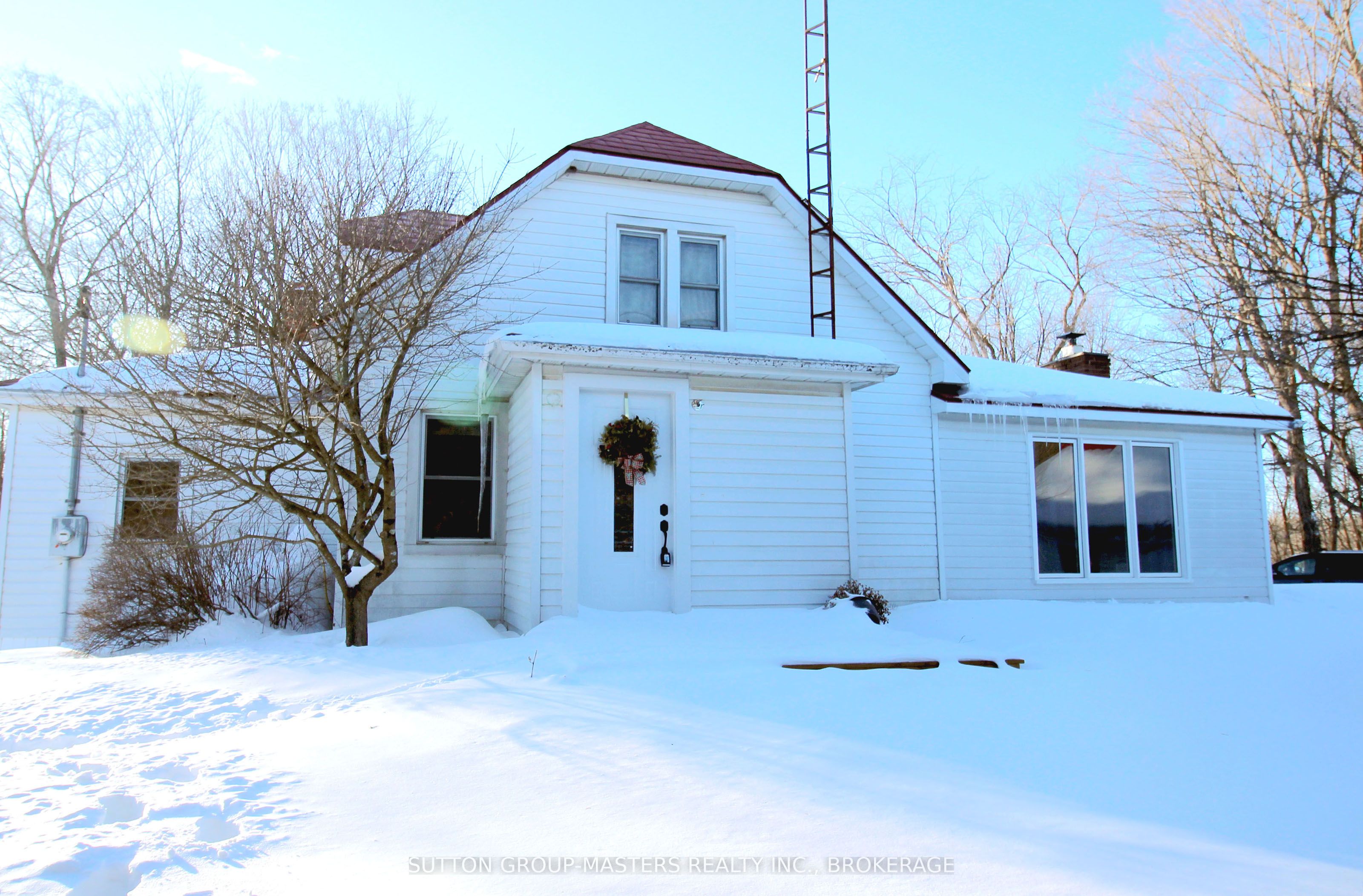 6449 Highway 38 Property Photo
