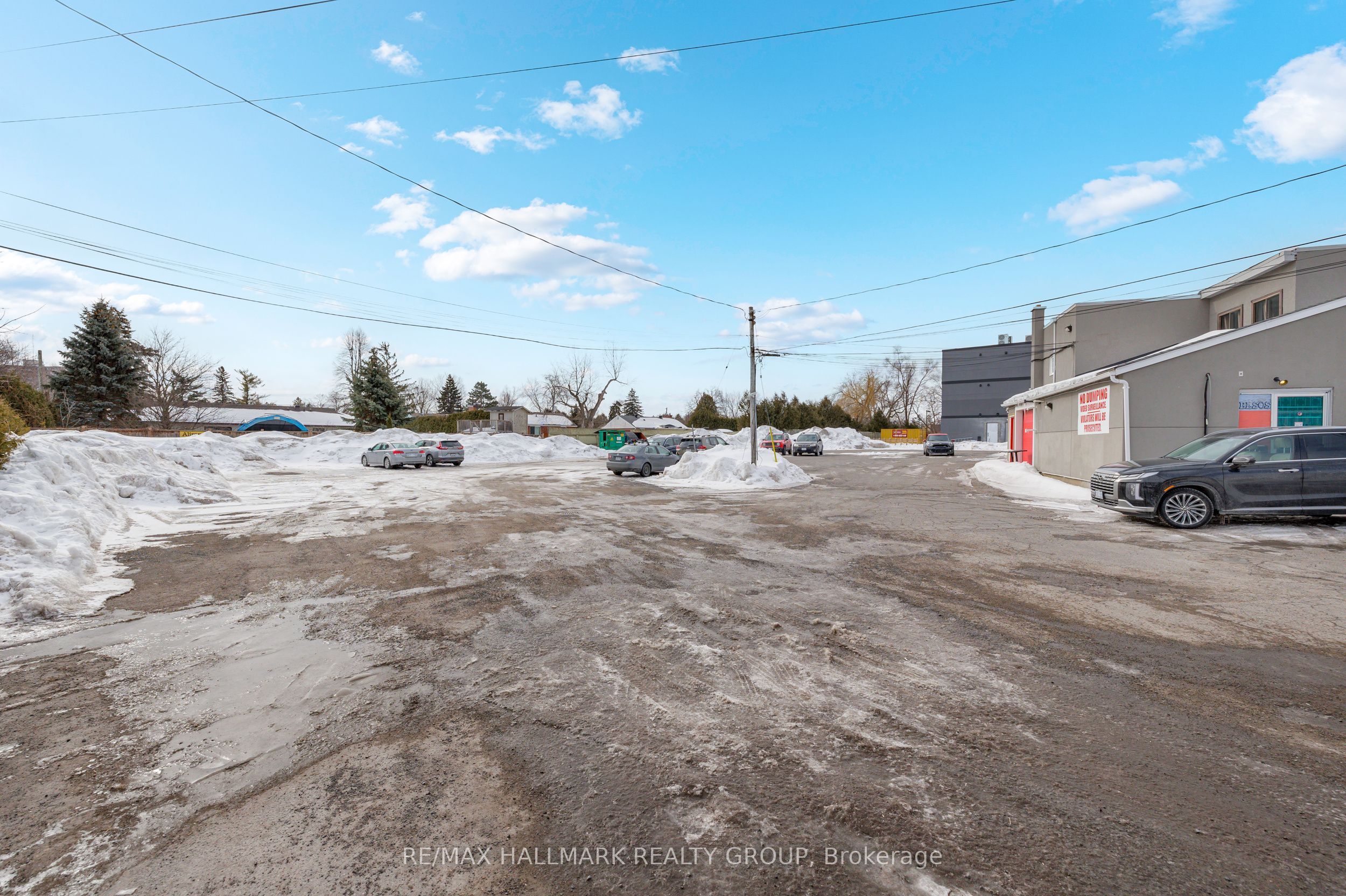 #b - 1489 Merivale Road Property Photo 27