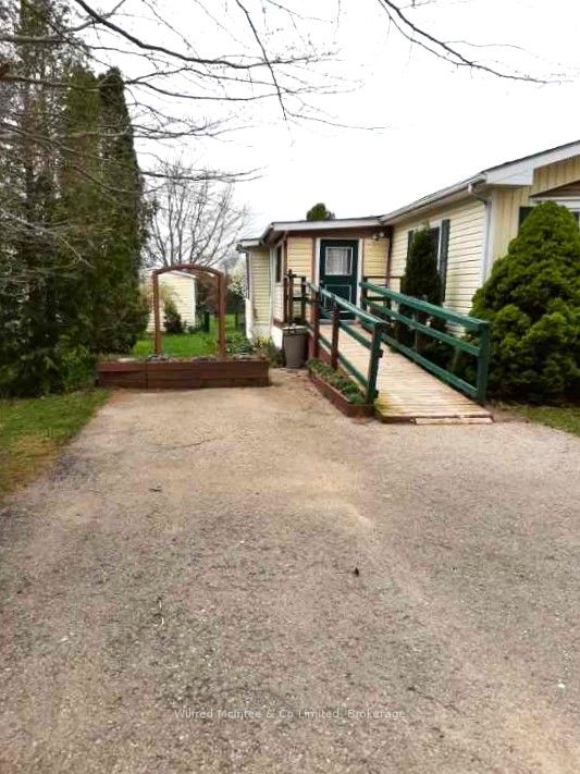 #unit 29 - 302694 Douglas Street Property Photo 1