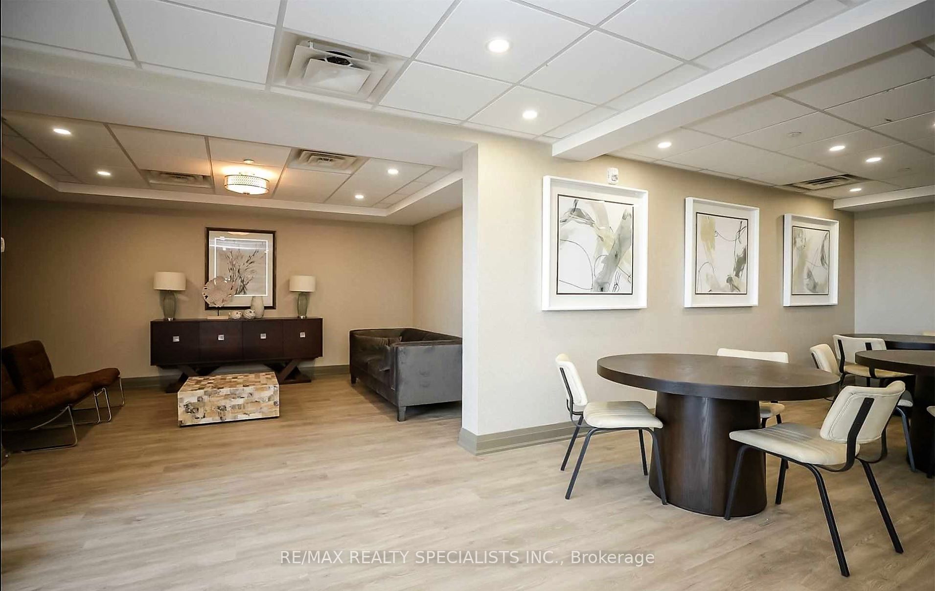 #332 - 101 Shoreview Place Property Photo 19