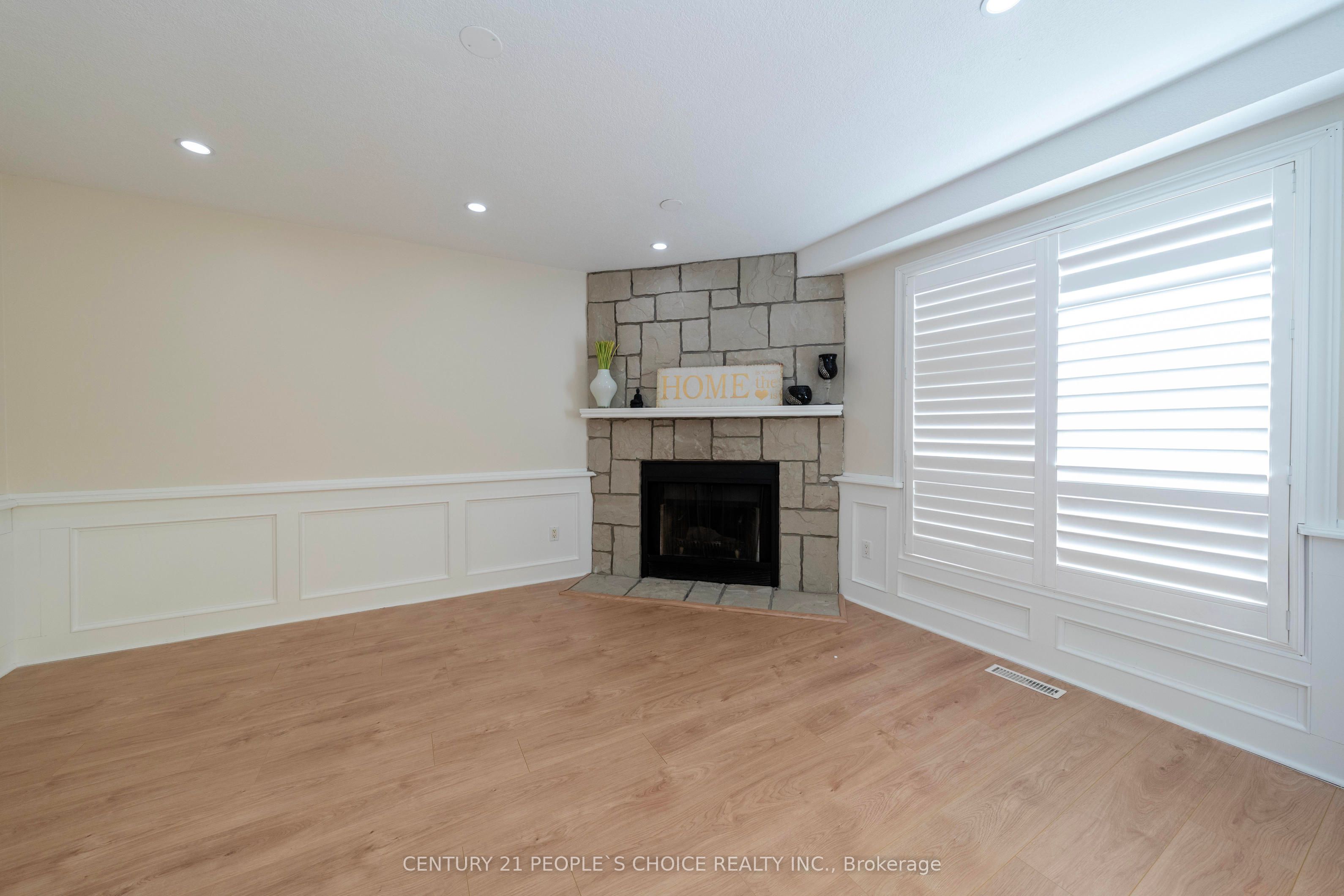 18 Falcon Court Property Photo 11