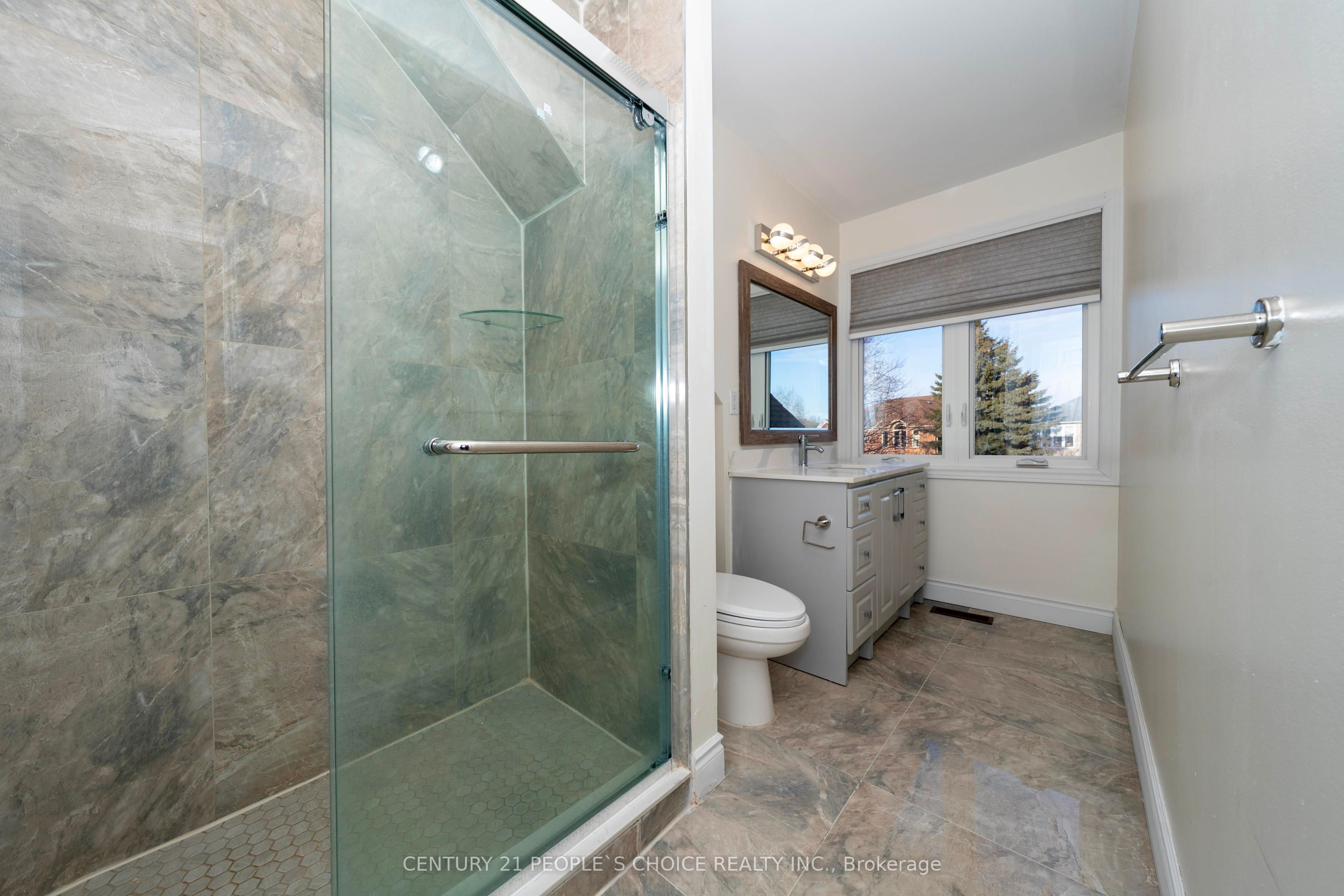 18 Falcon Court Property Photo 29