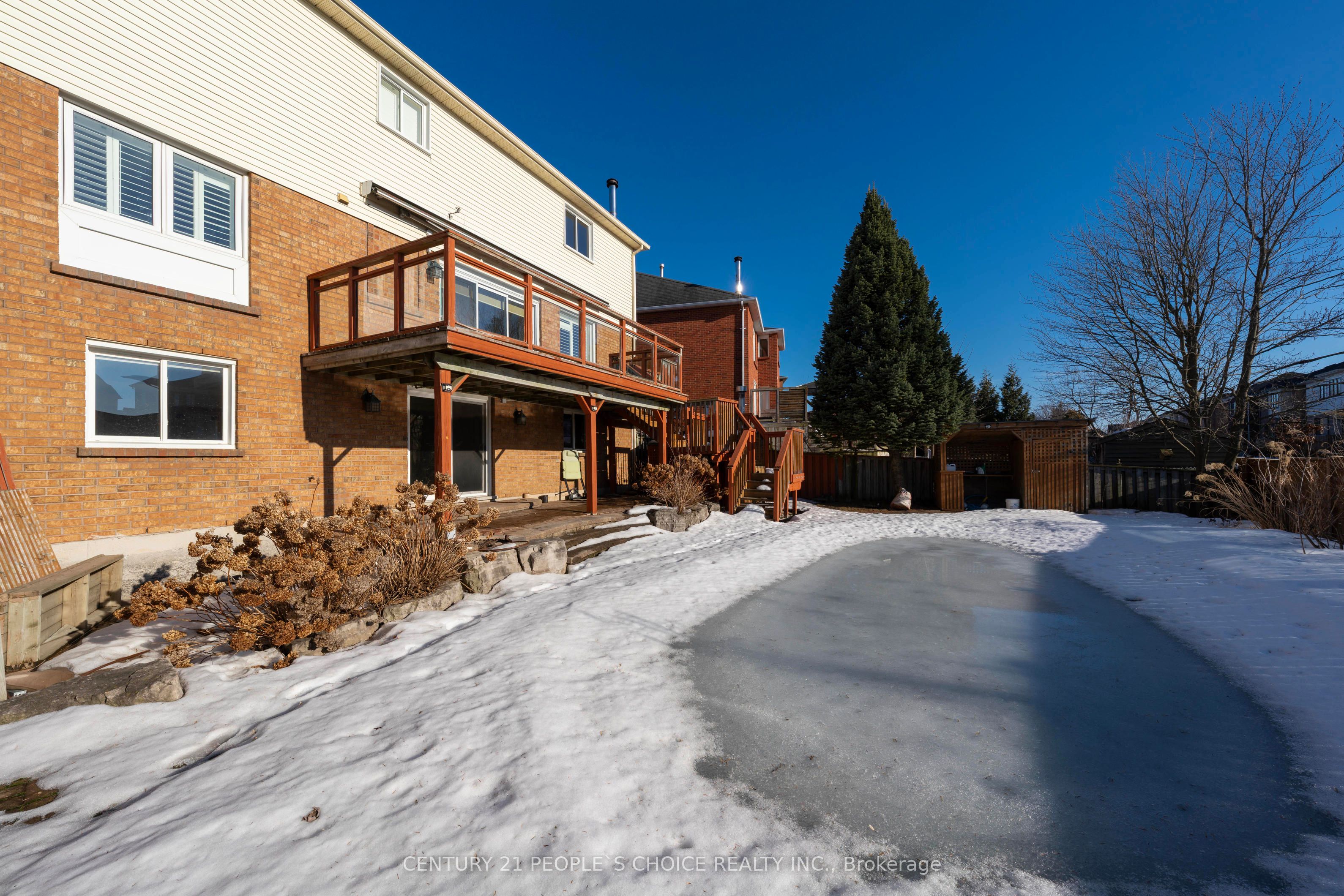 18 Falcon Court Property Photo 39