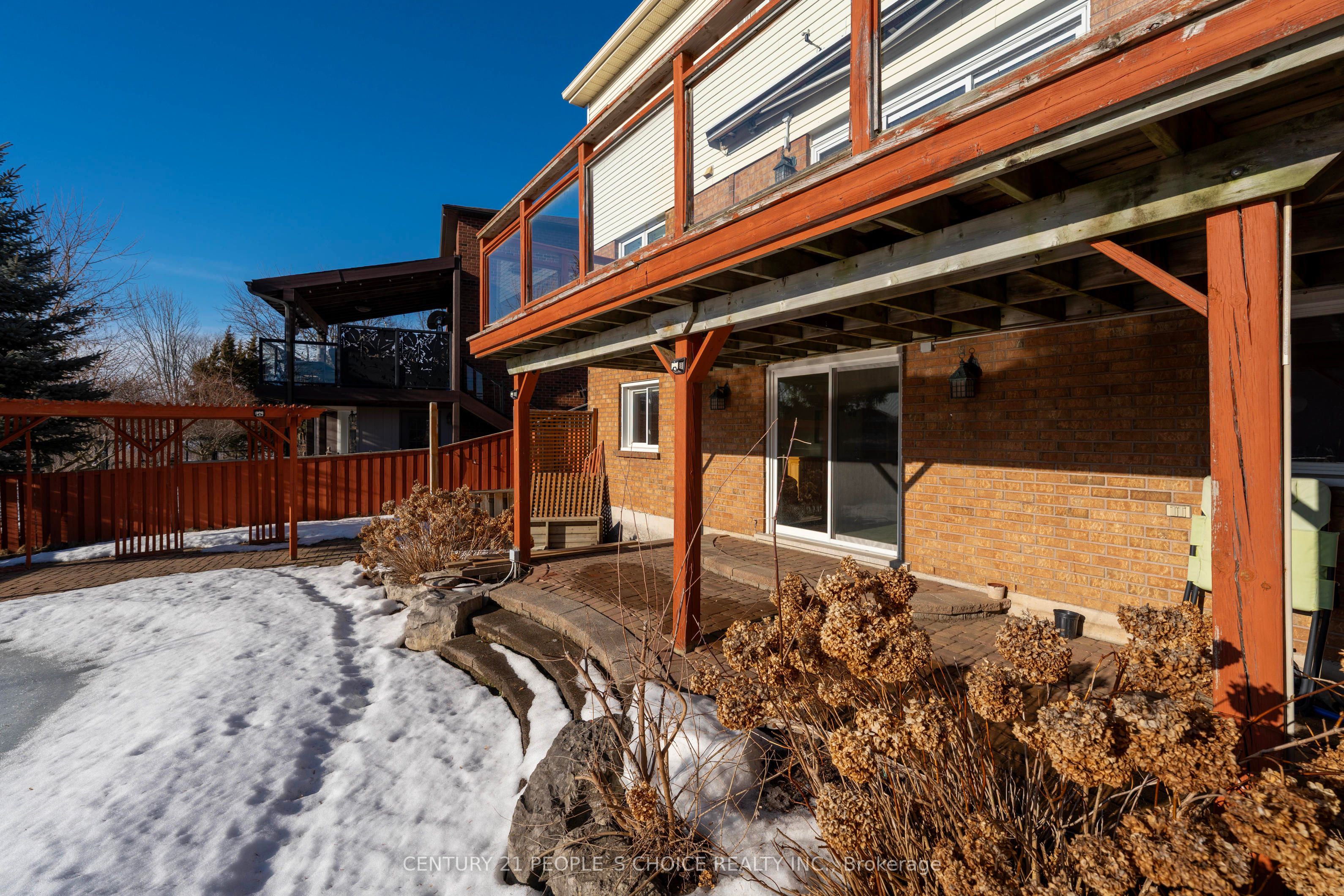 18 Falcon Court Property Photo 42
