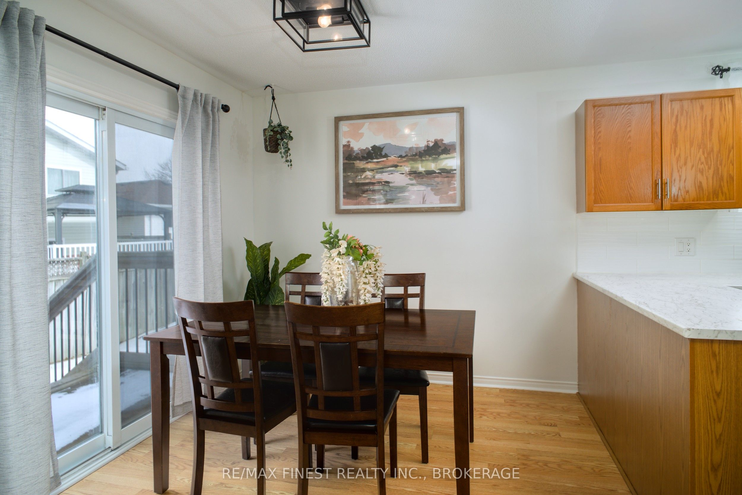 23 Ainsley Place Property Photo 6