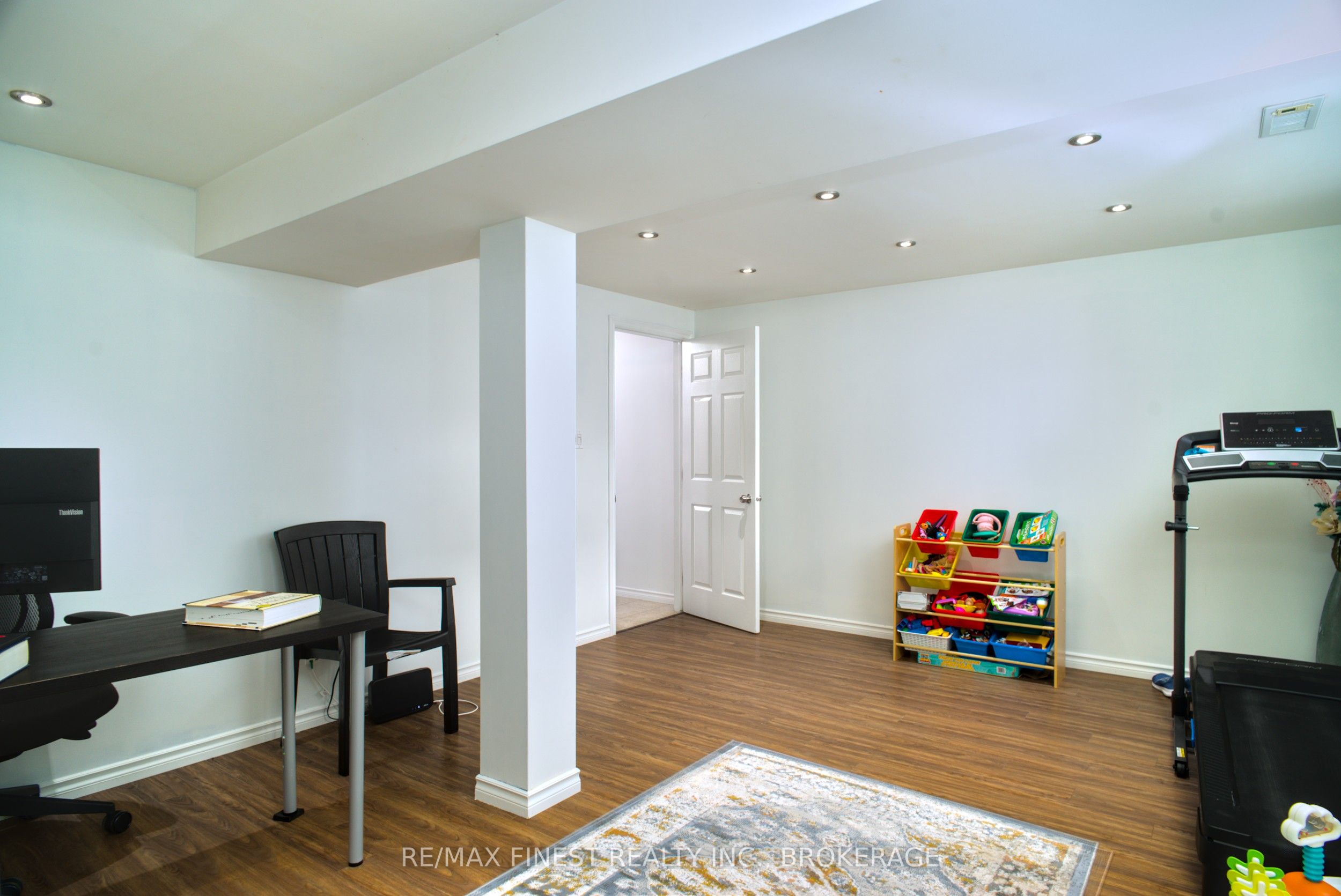 23 Ainsley Place Property Photo 23