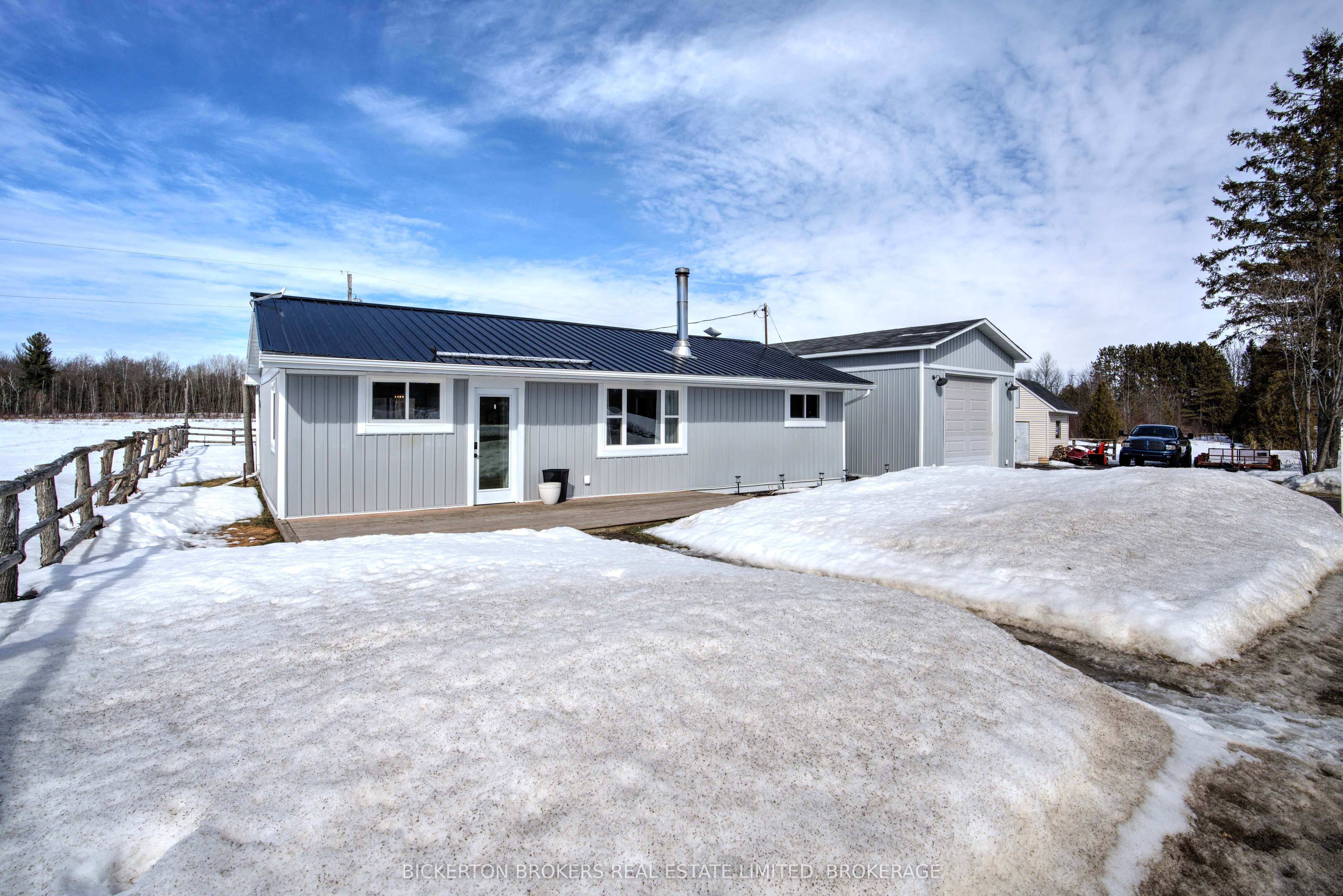 5518 Algonquin Road Property Photo
