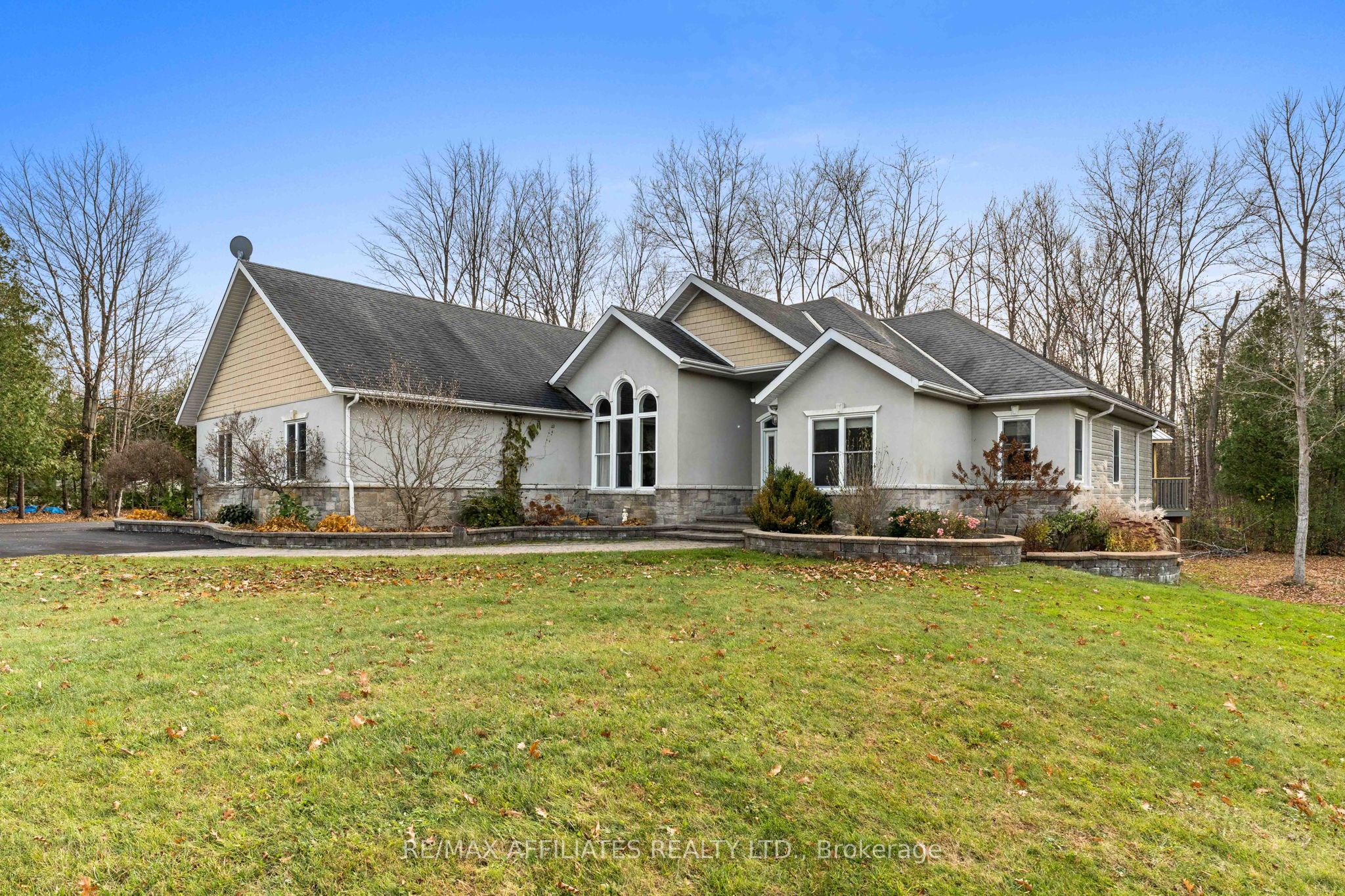 K7a 5b8 Real Estate Listings Main Image