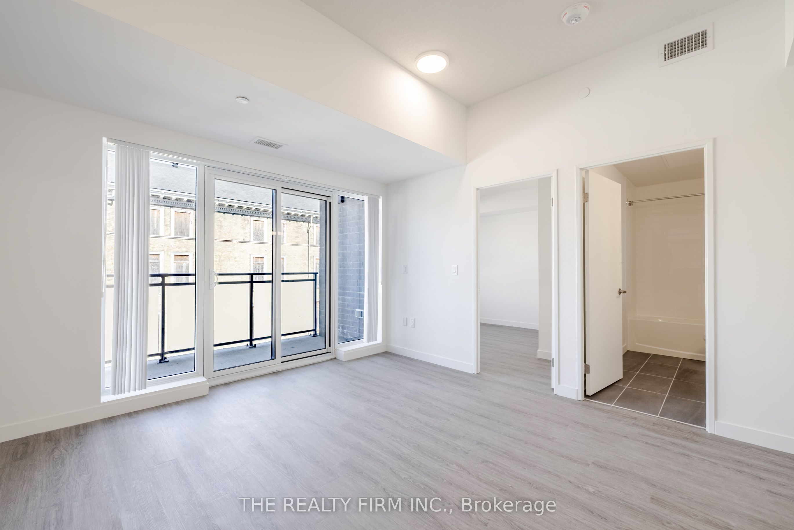 375 South Street 313 Property Photo 5