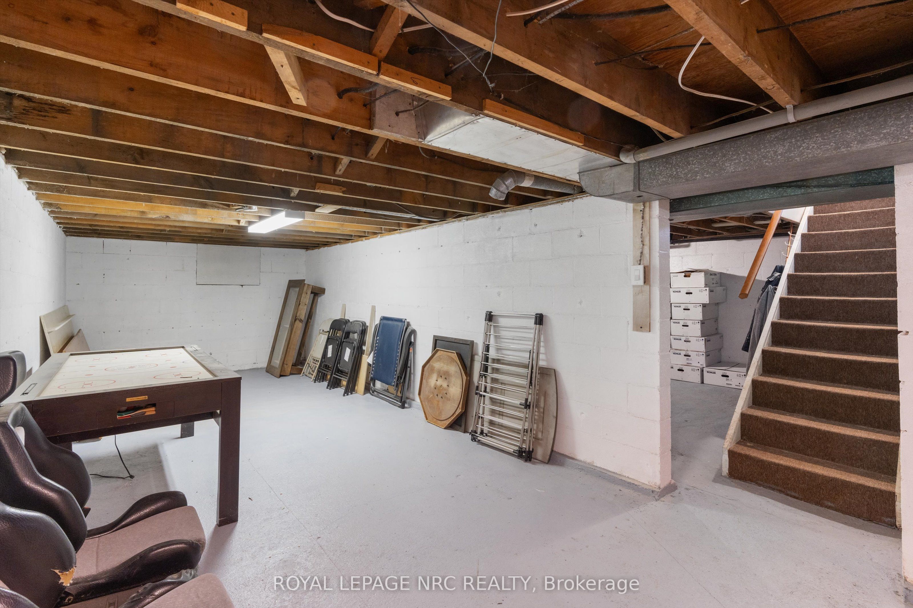 322 Foss Road Property Photo 24