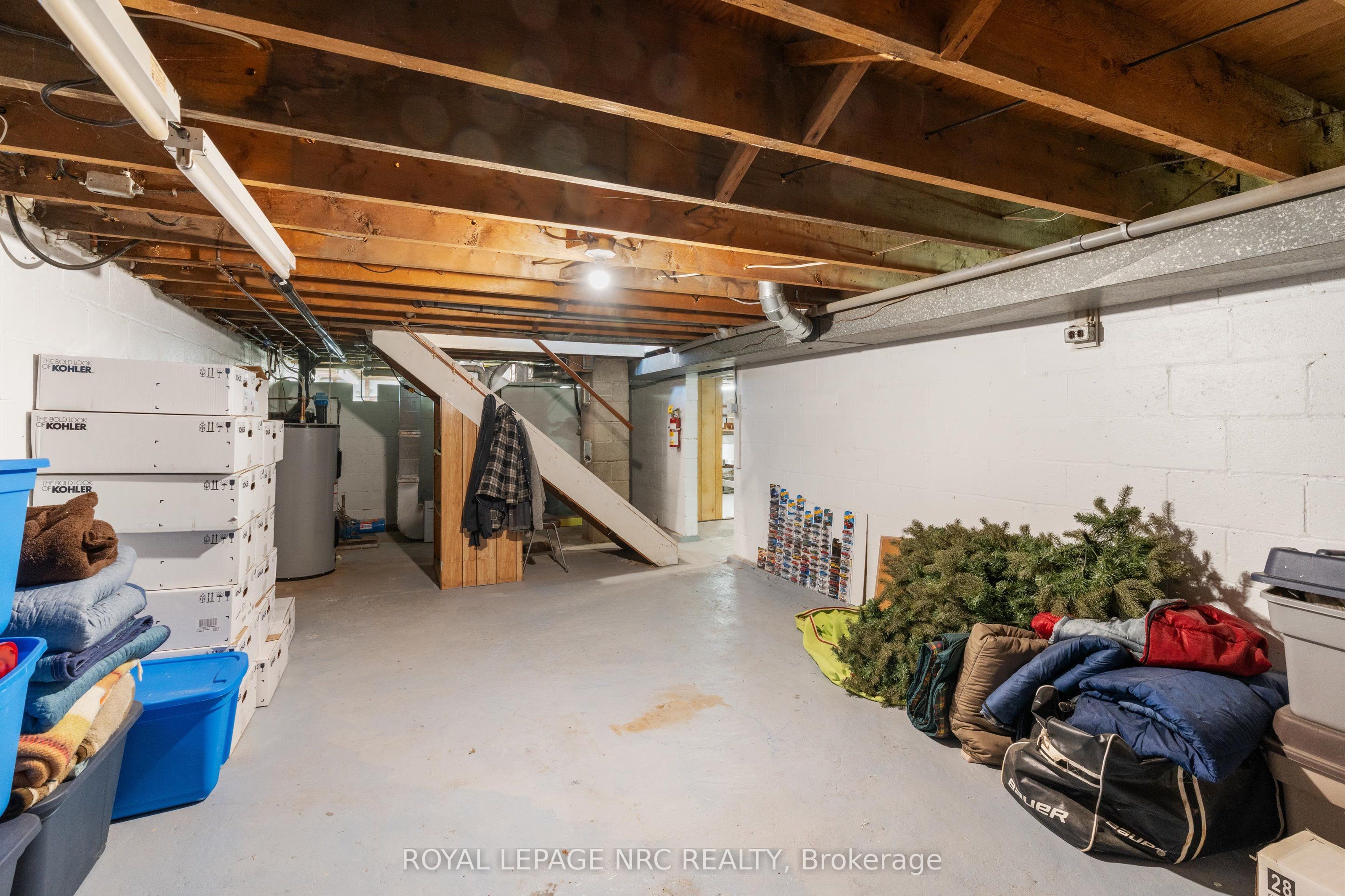 322 Foss Road Property Photo 25
