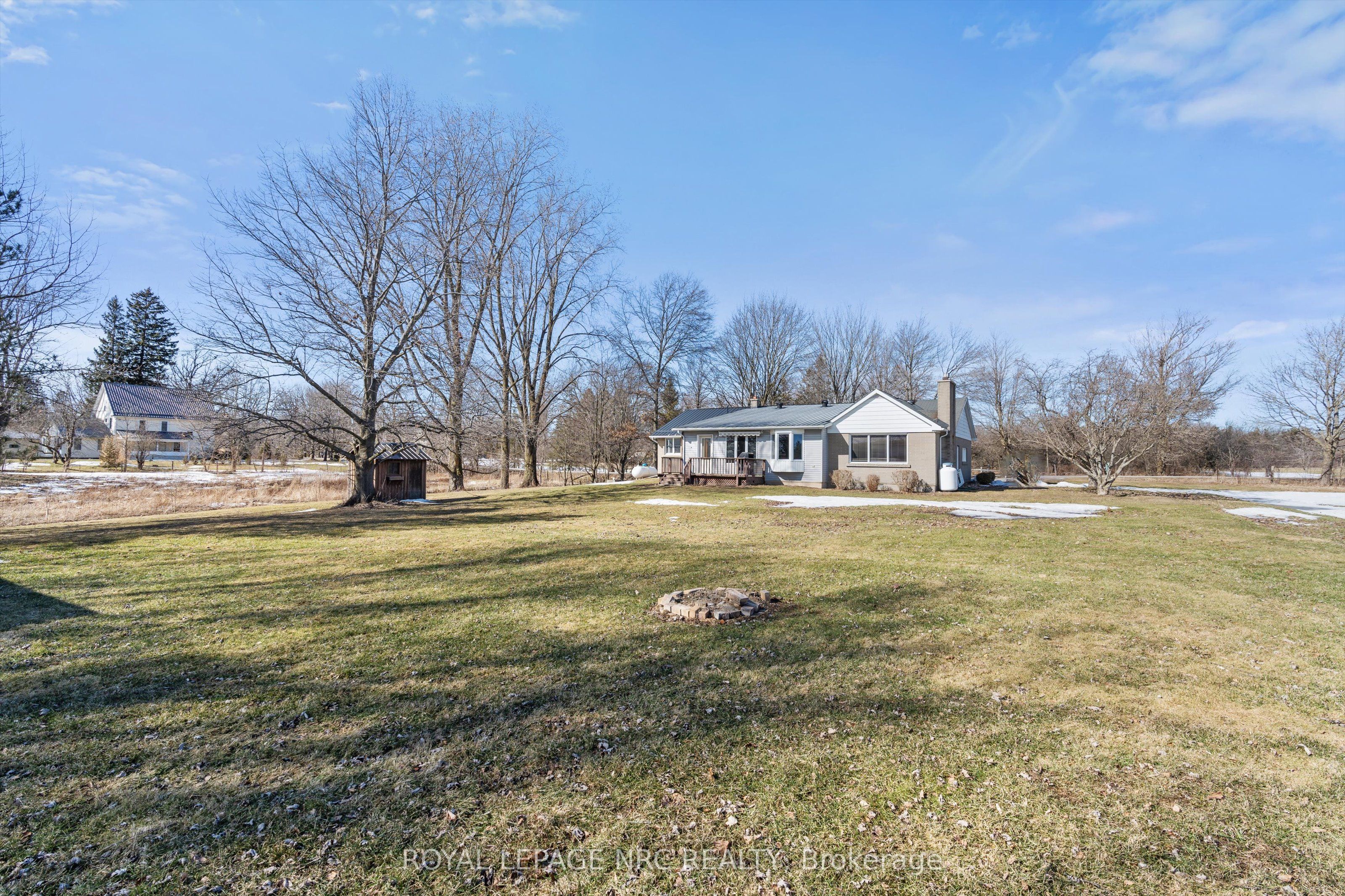 322 Foss Road Property Photo 29
