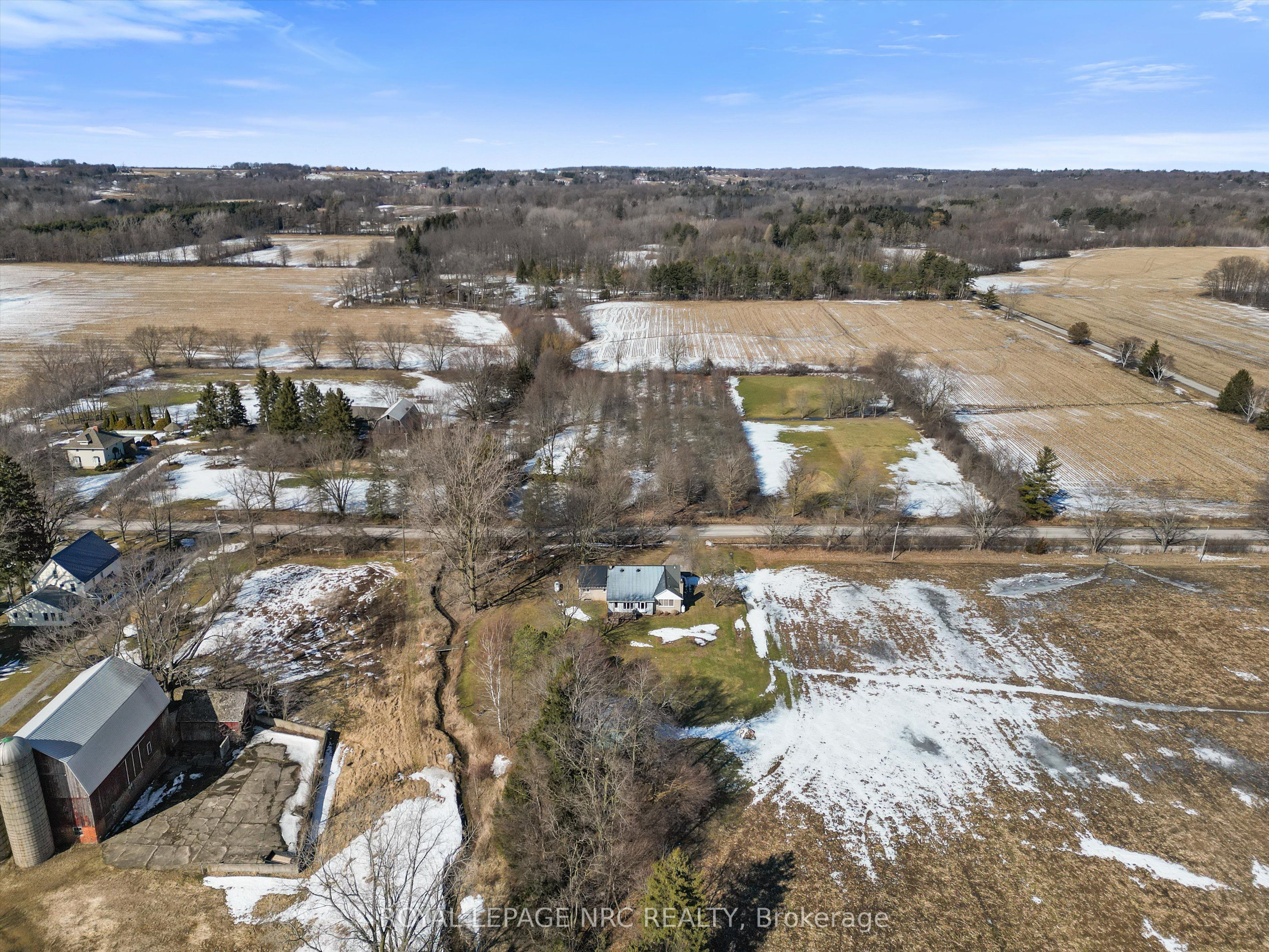 322 Foss Road Property Photo 34