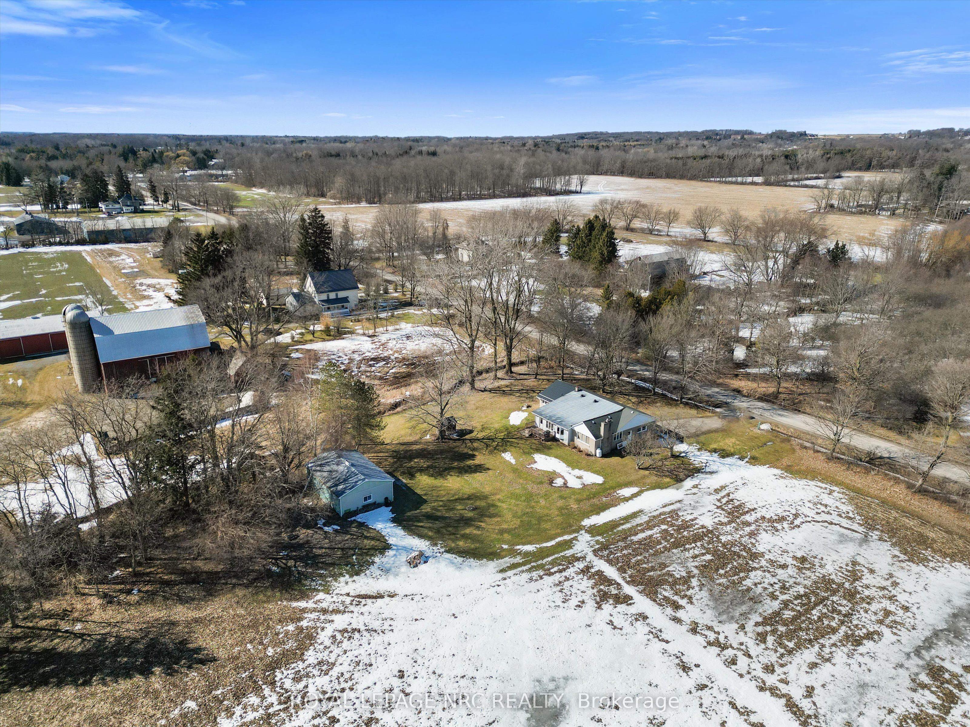 322 Foss Road Property Photo 36