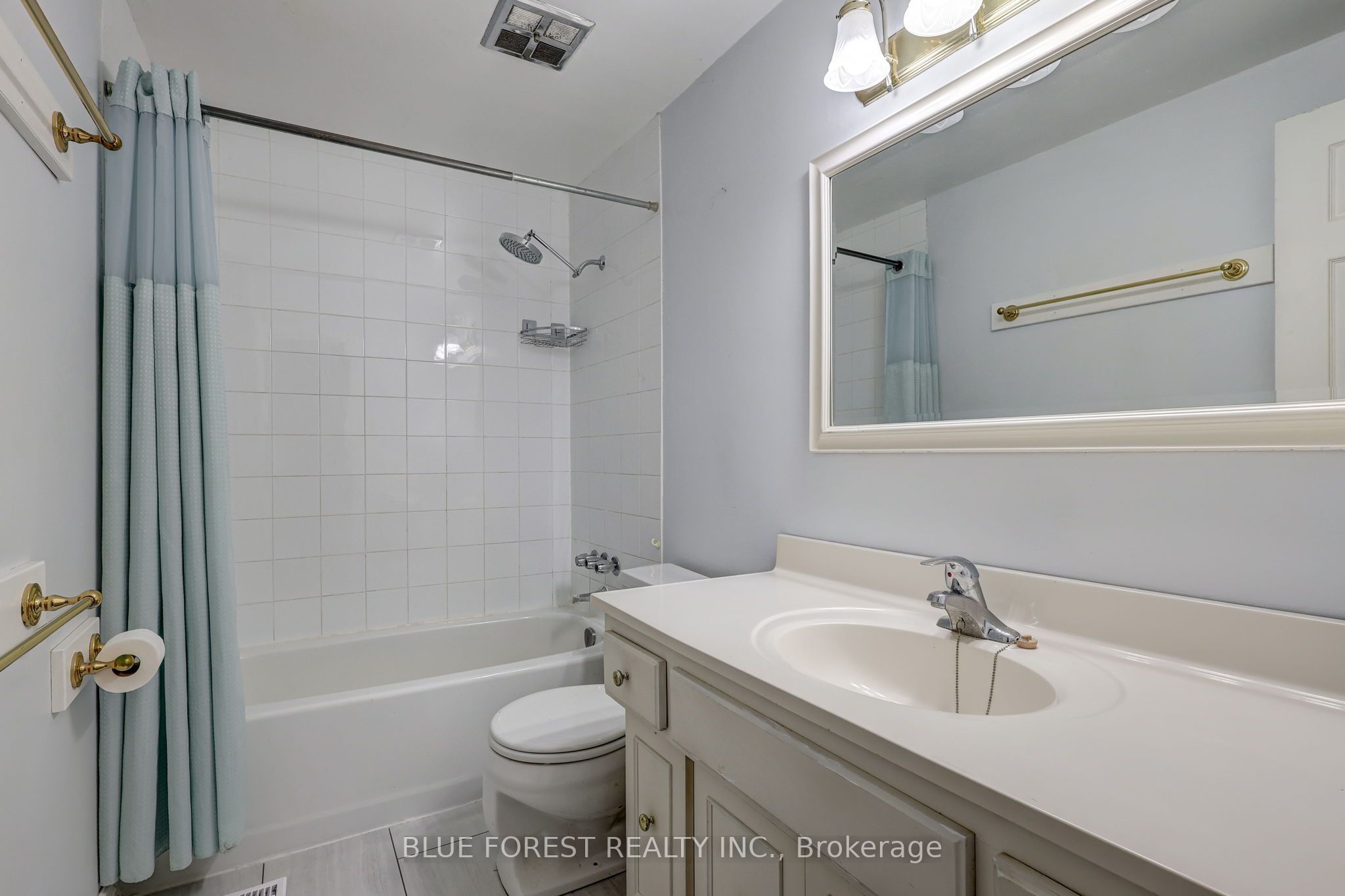 #30 - 775 Osgoode Drive Property Photo 27