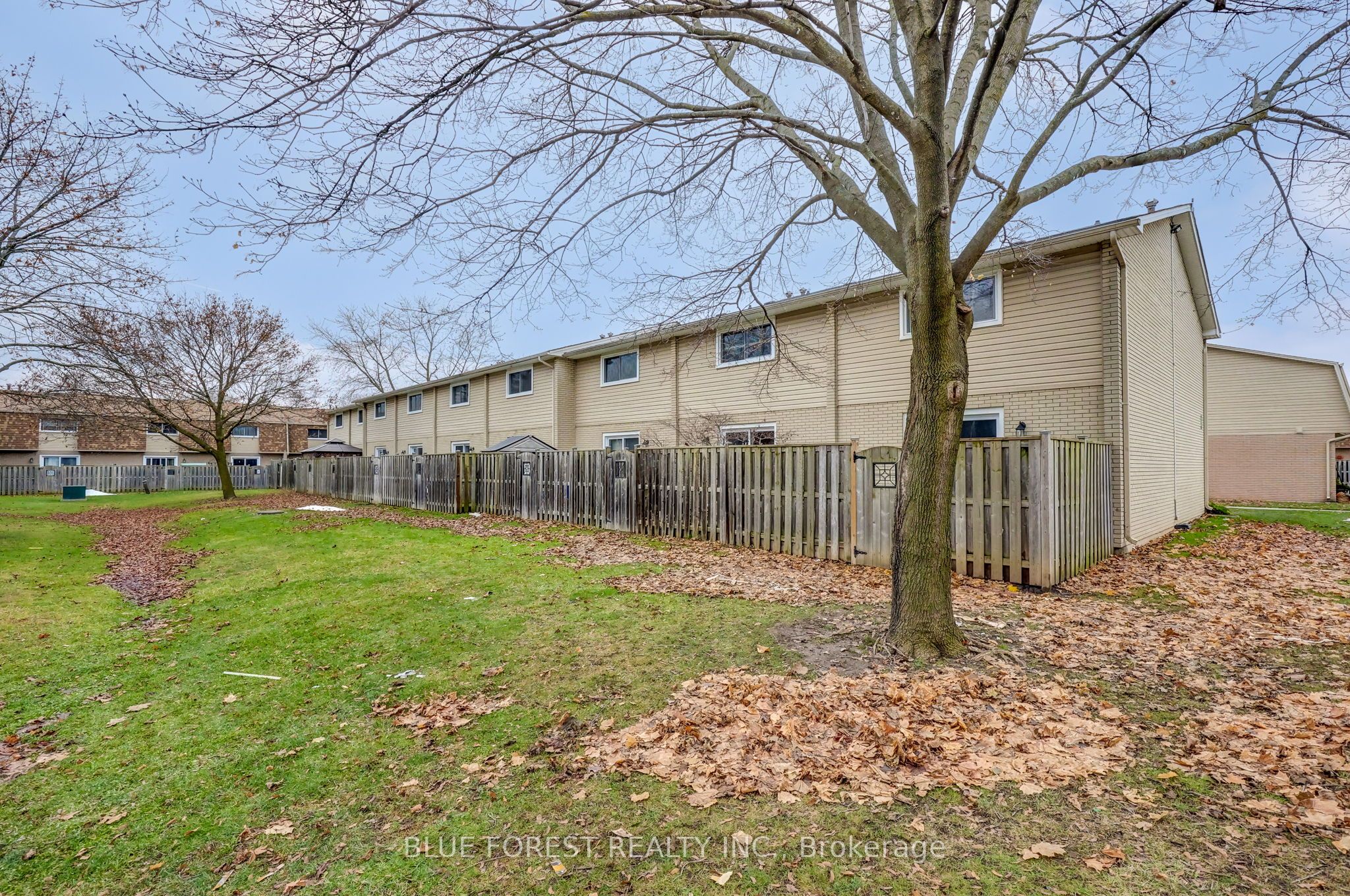 #30 - 775 Osgoode Drive Property Photo 35