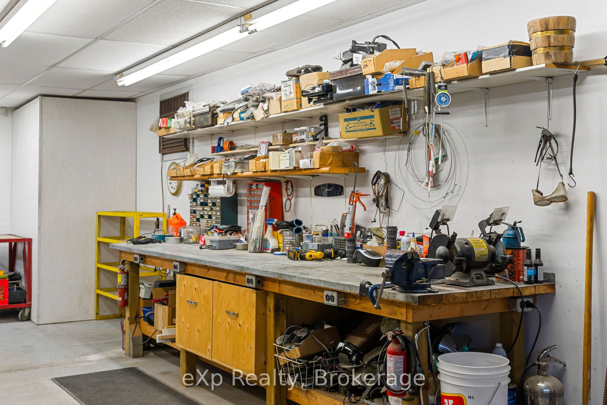 13 Industrial Park Road Property Photo 7