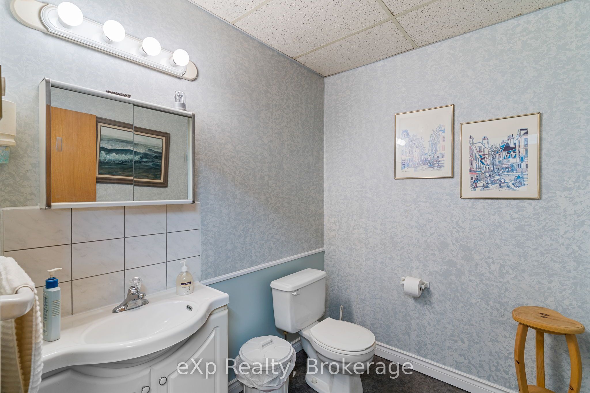 13 Industrial Park Road Property Photo 14
