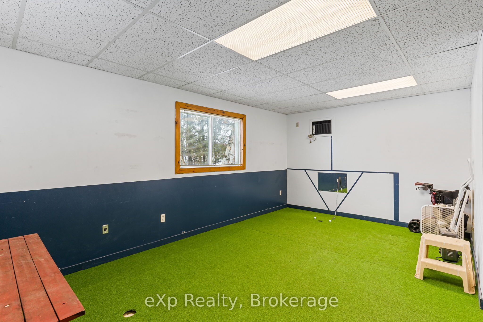 13 Industrial Park Road Property Photo 15