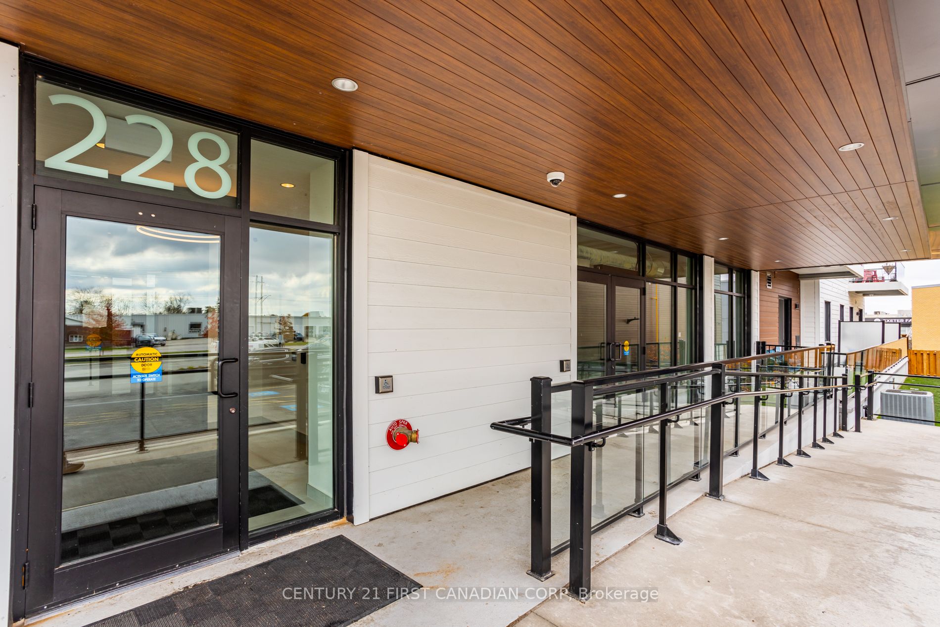 228 Mcconnell Street 418 Property Photo 2