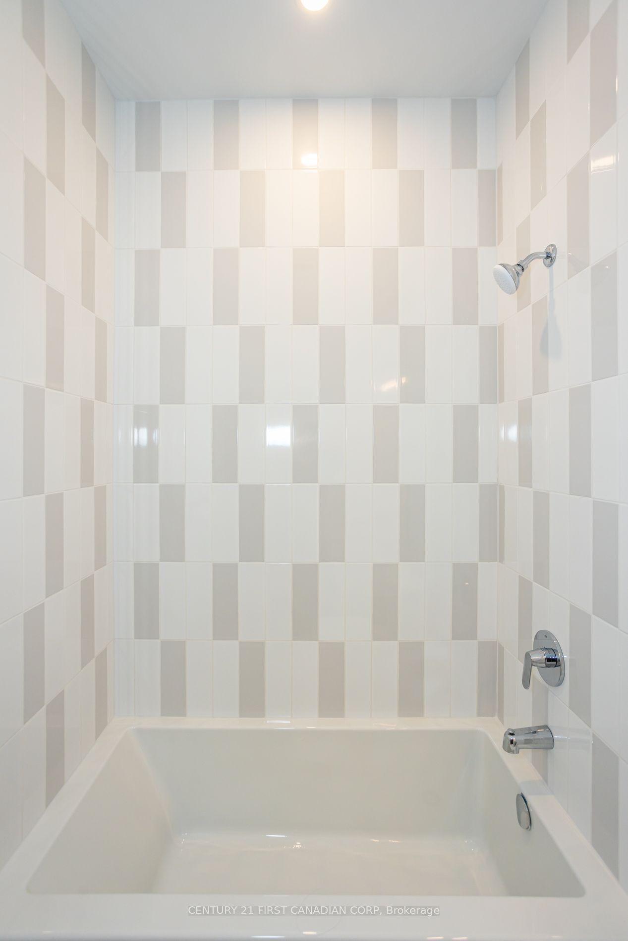 228 Mcconnell Street 418 Property Photo 19