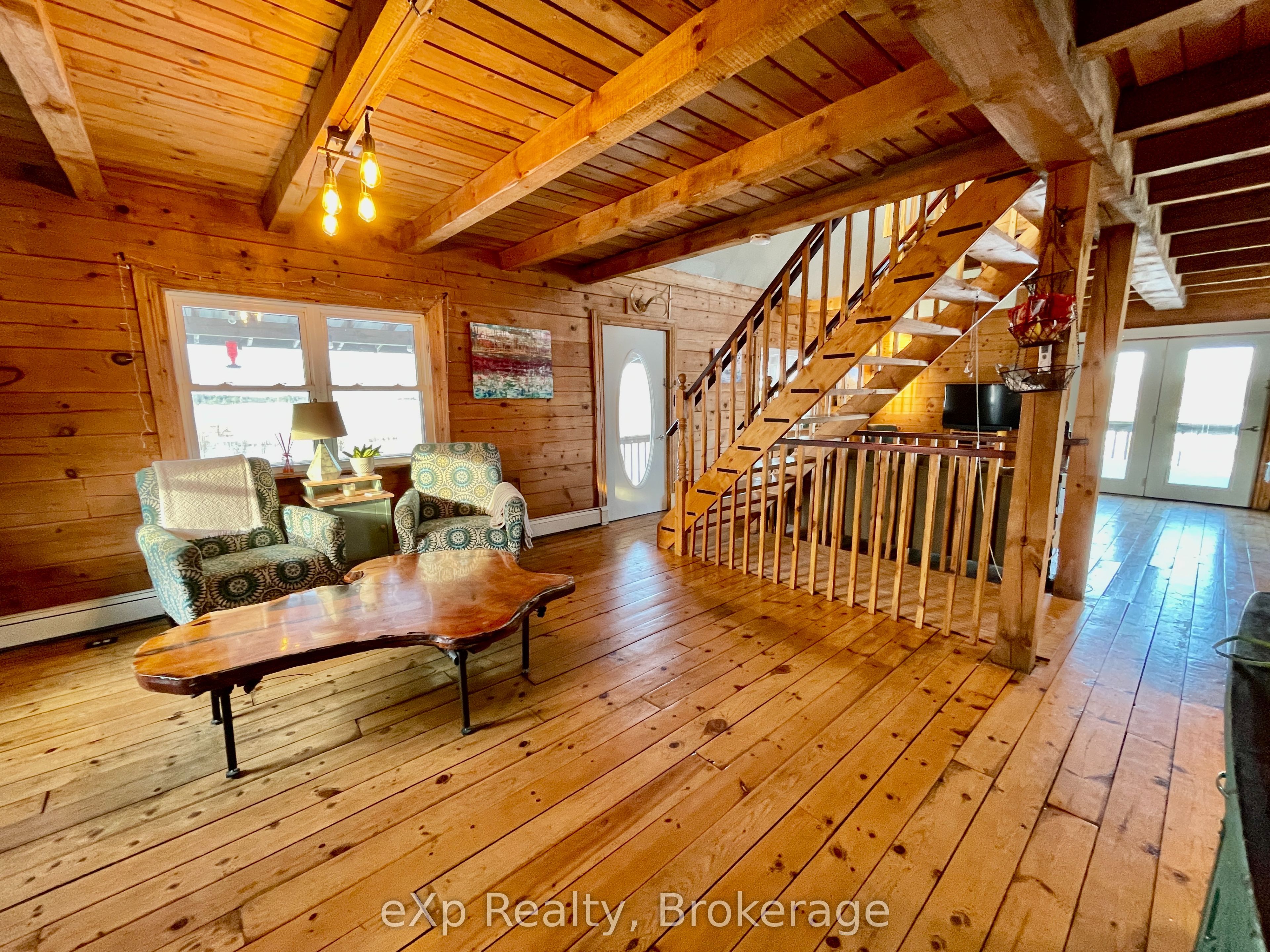 344022 North Line Property Photo 6