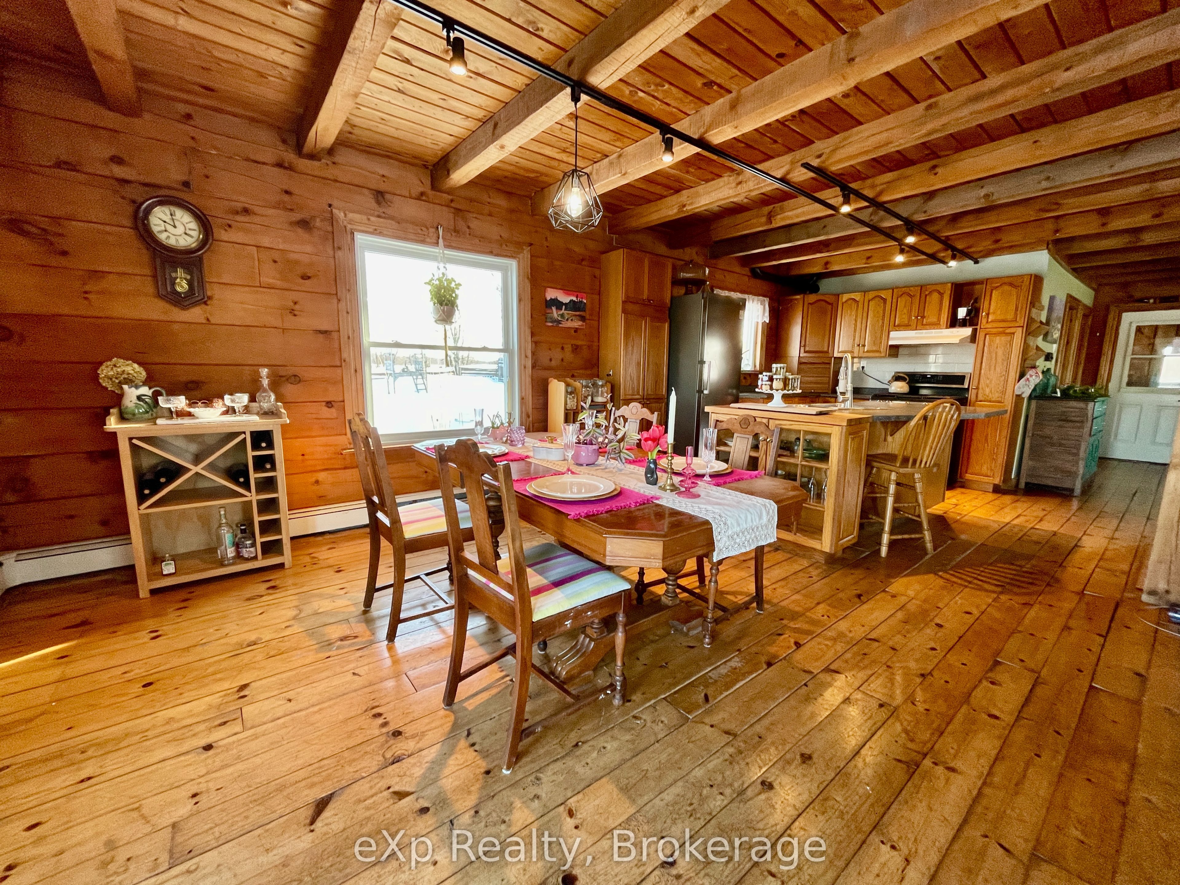 344022 North Line Property Photo 13