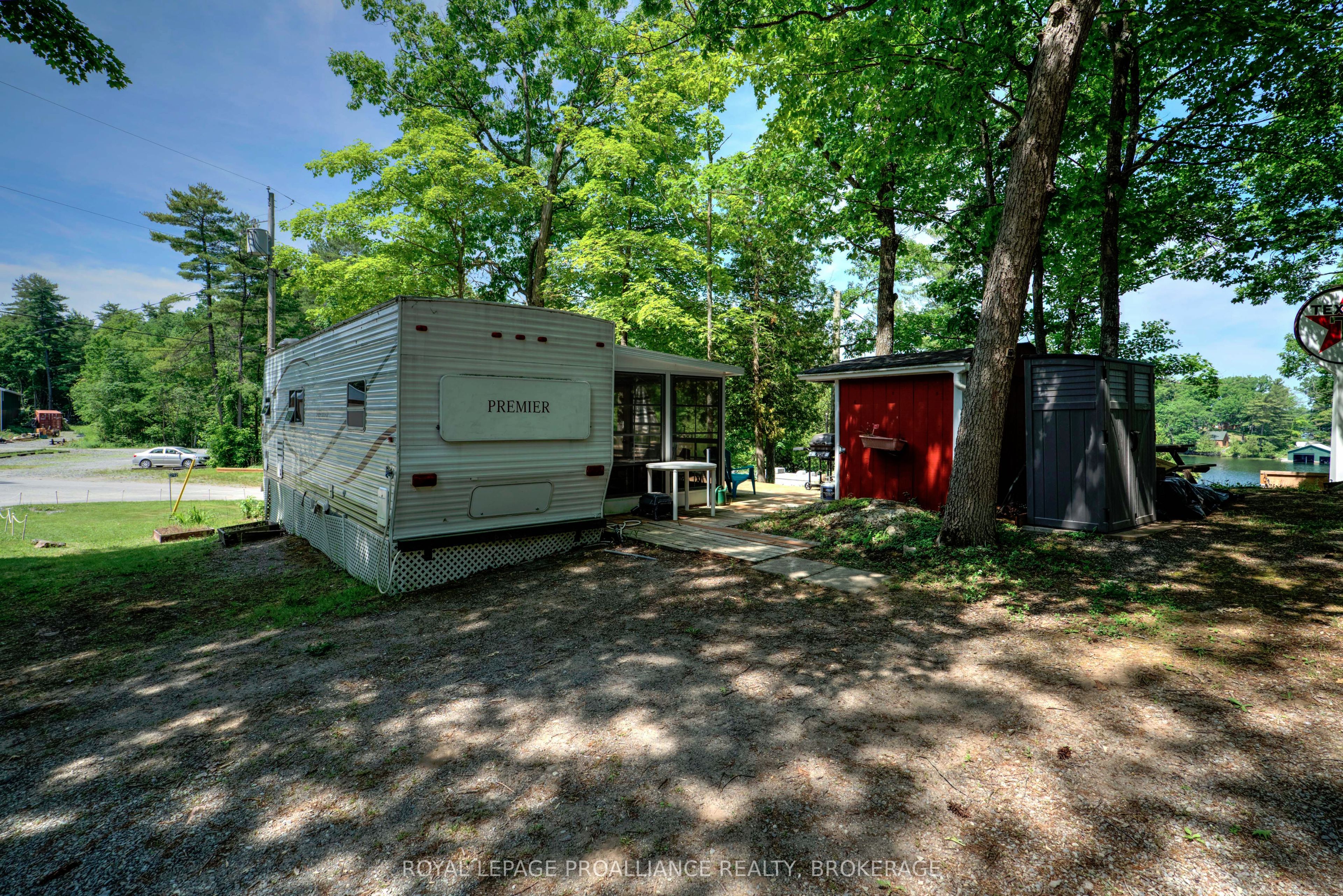 292 Marina Road Property Photo 14