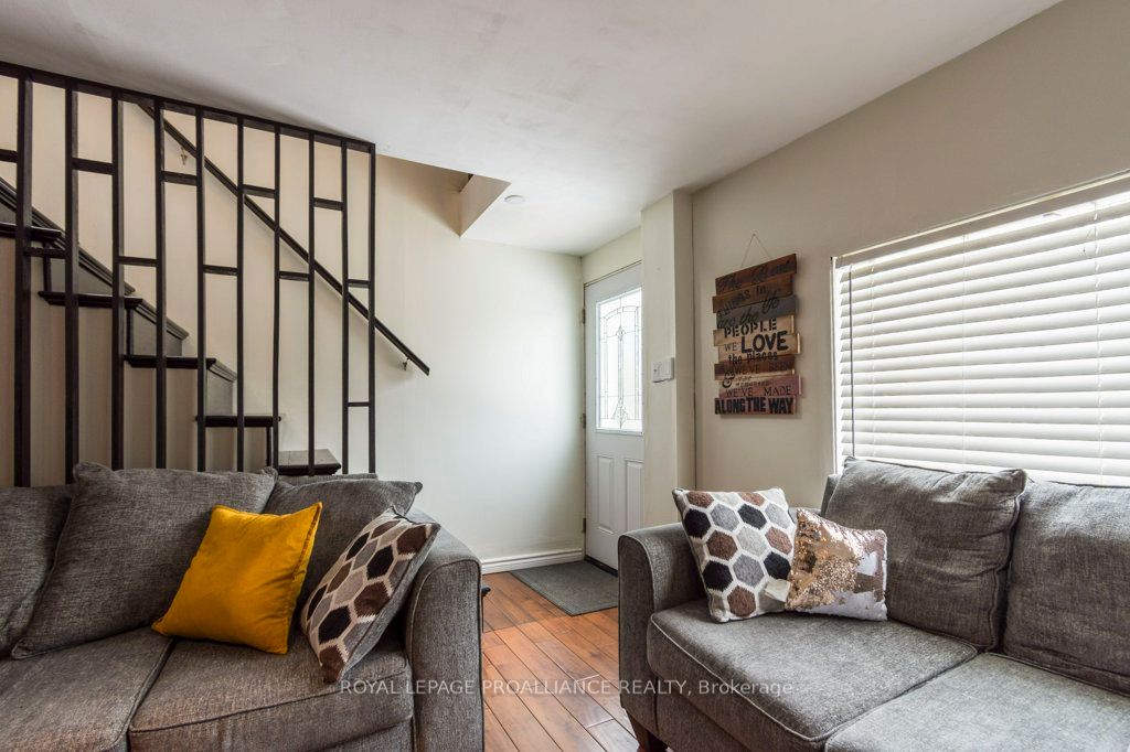 95 Grier Street Property Photo 4