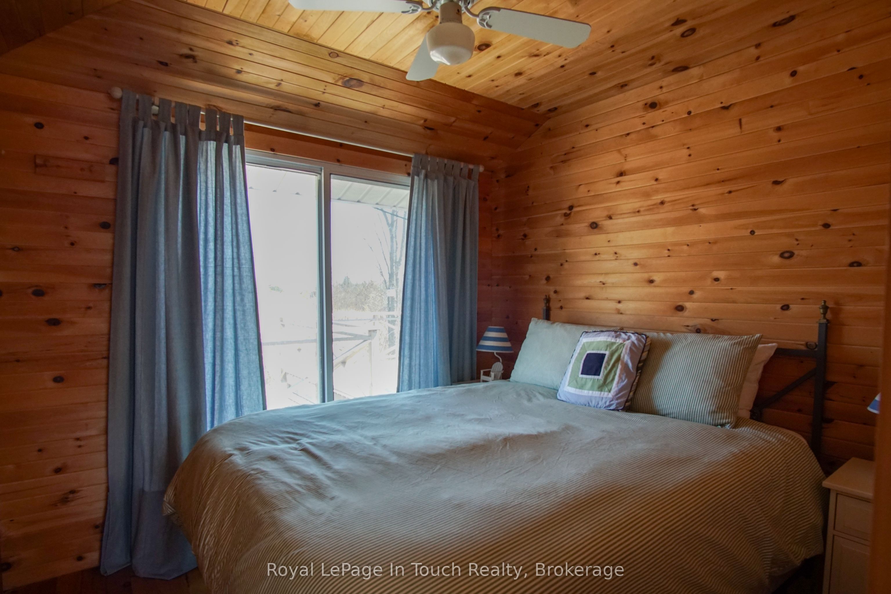 2 Island 130 N/a Property Photo 12