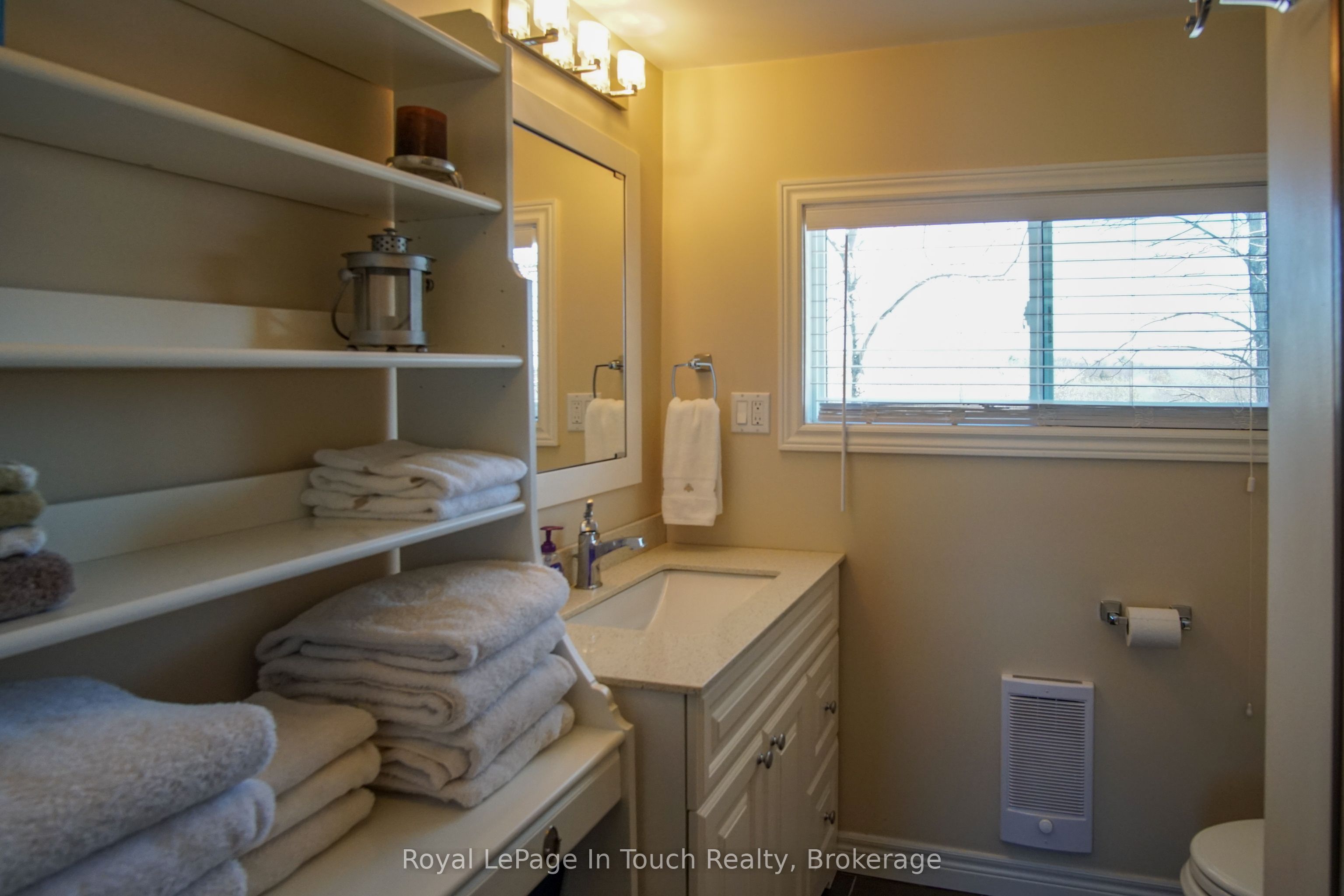 2 Island 130 N/a Property Photo 15