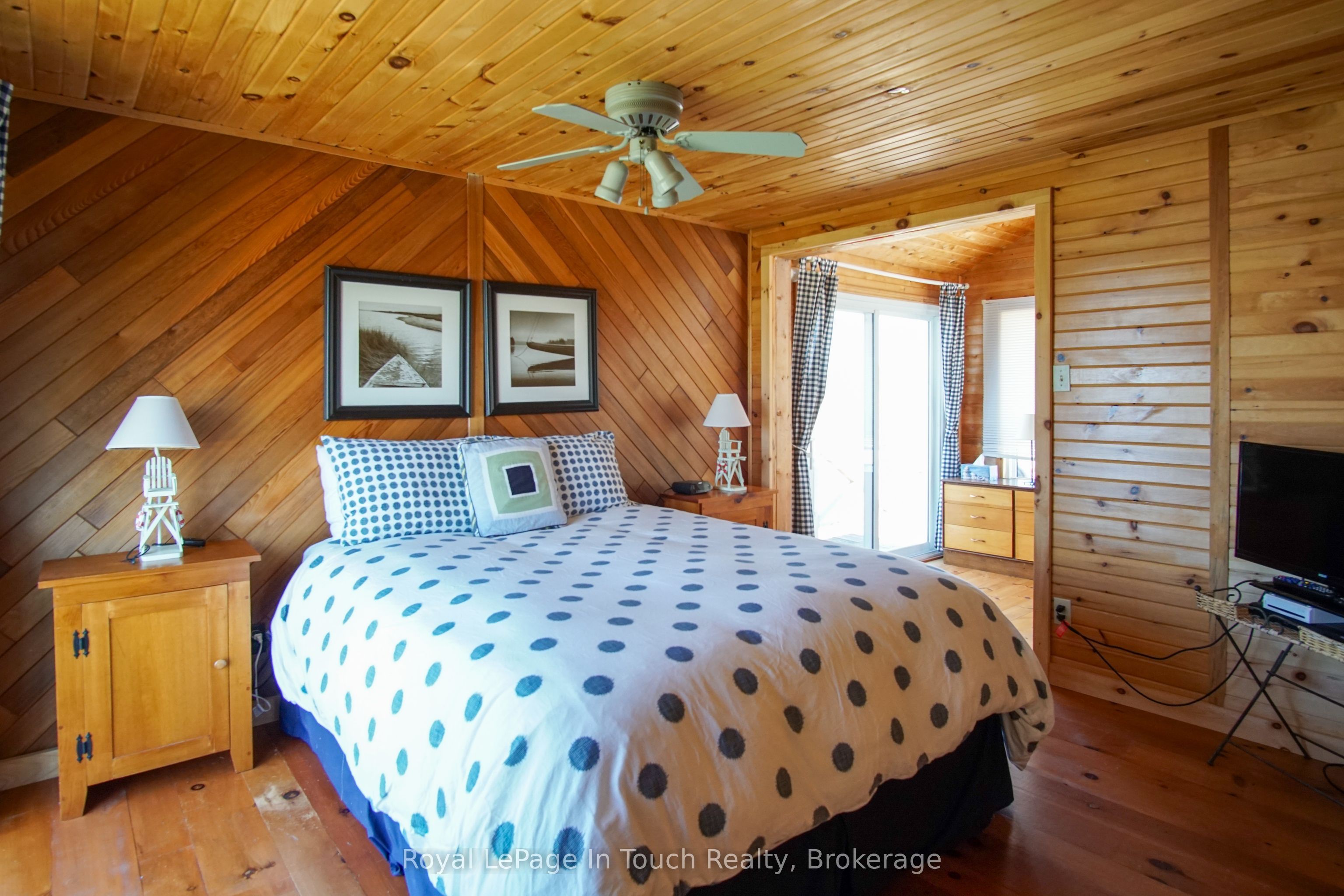 2 Island 130 N/a Property Photo 17