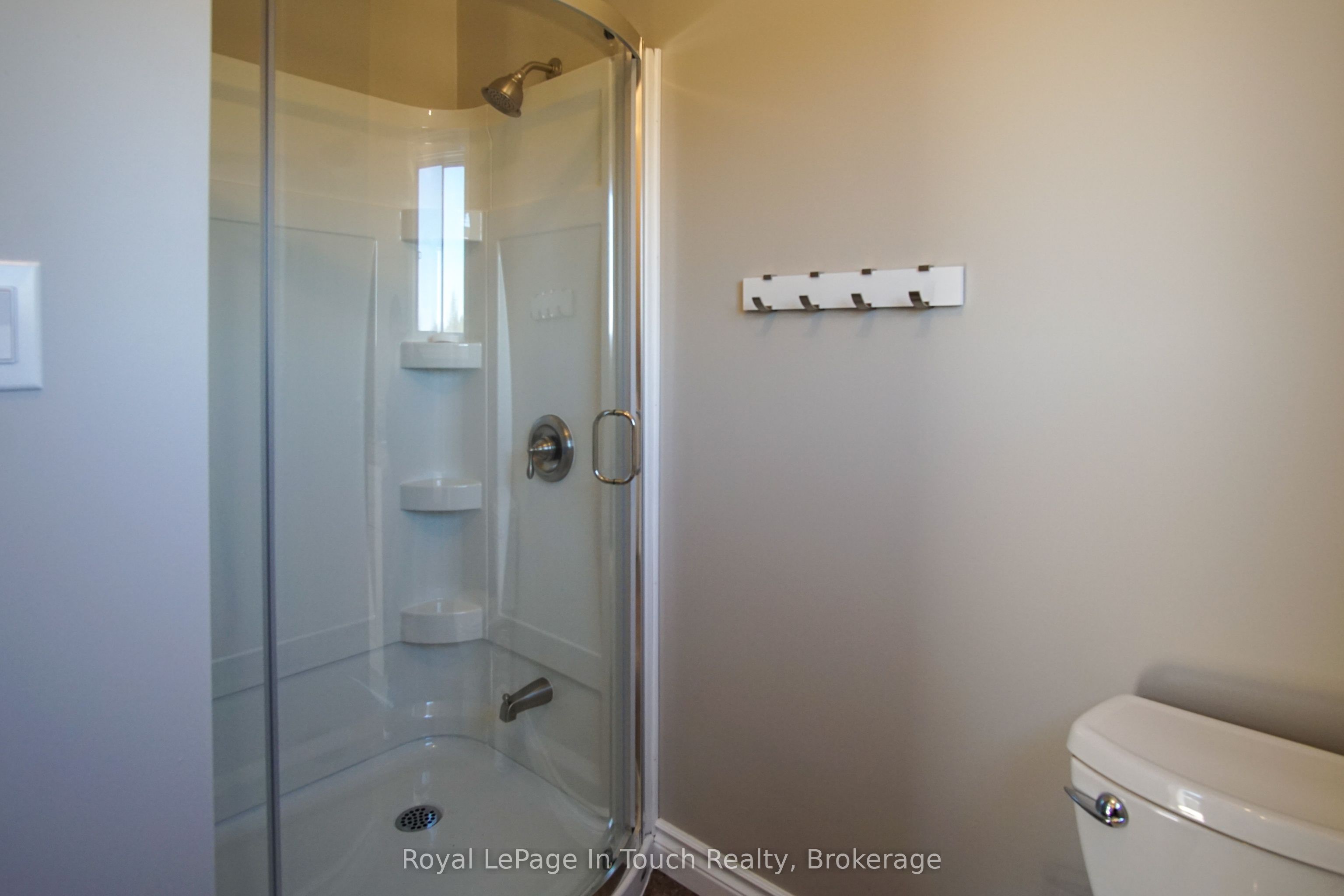 2 Island 130 N/a Property Photo 23