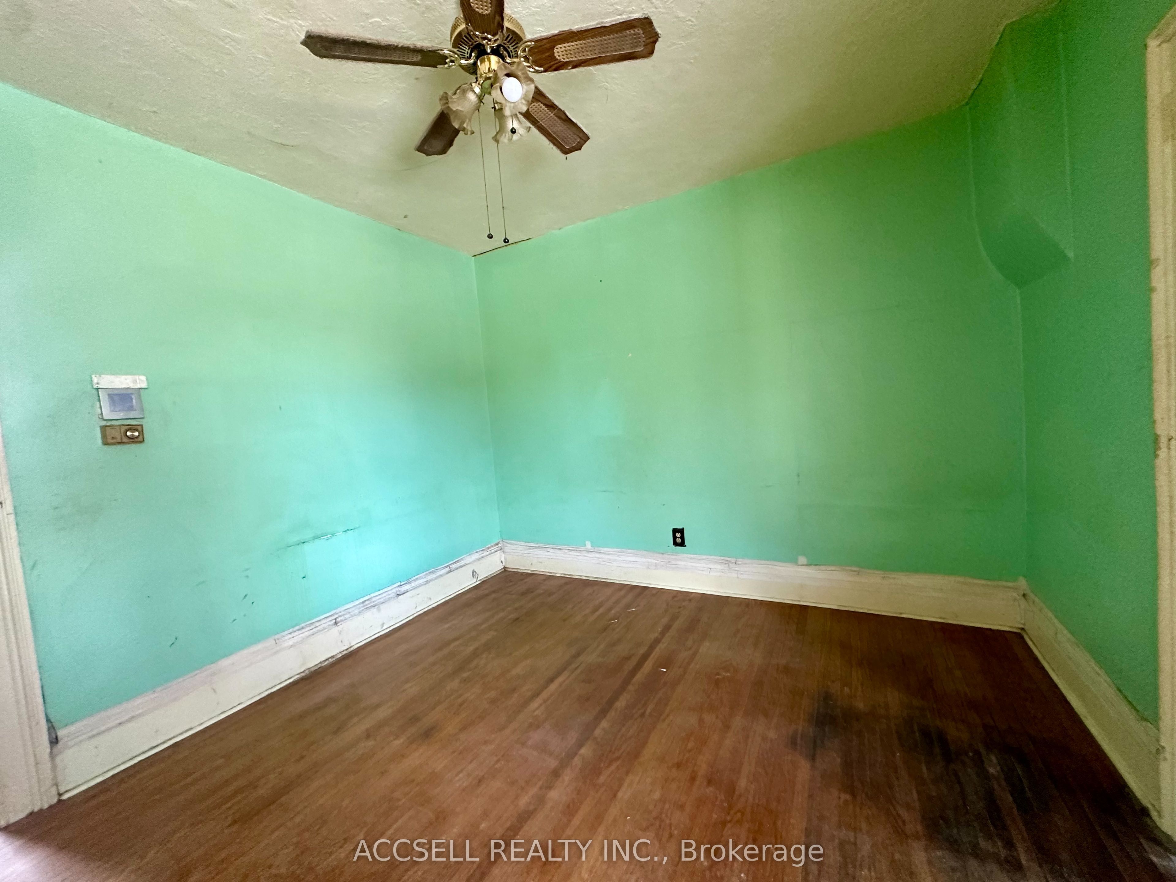 20 Hill Street Property Photo 7
